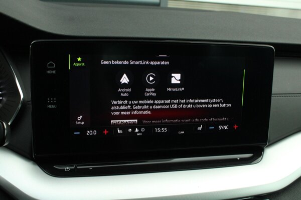 Apple Carplay/Android Auto