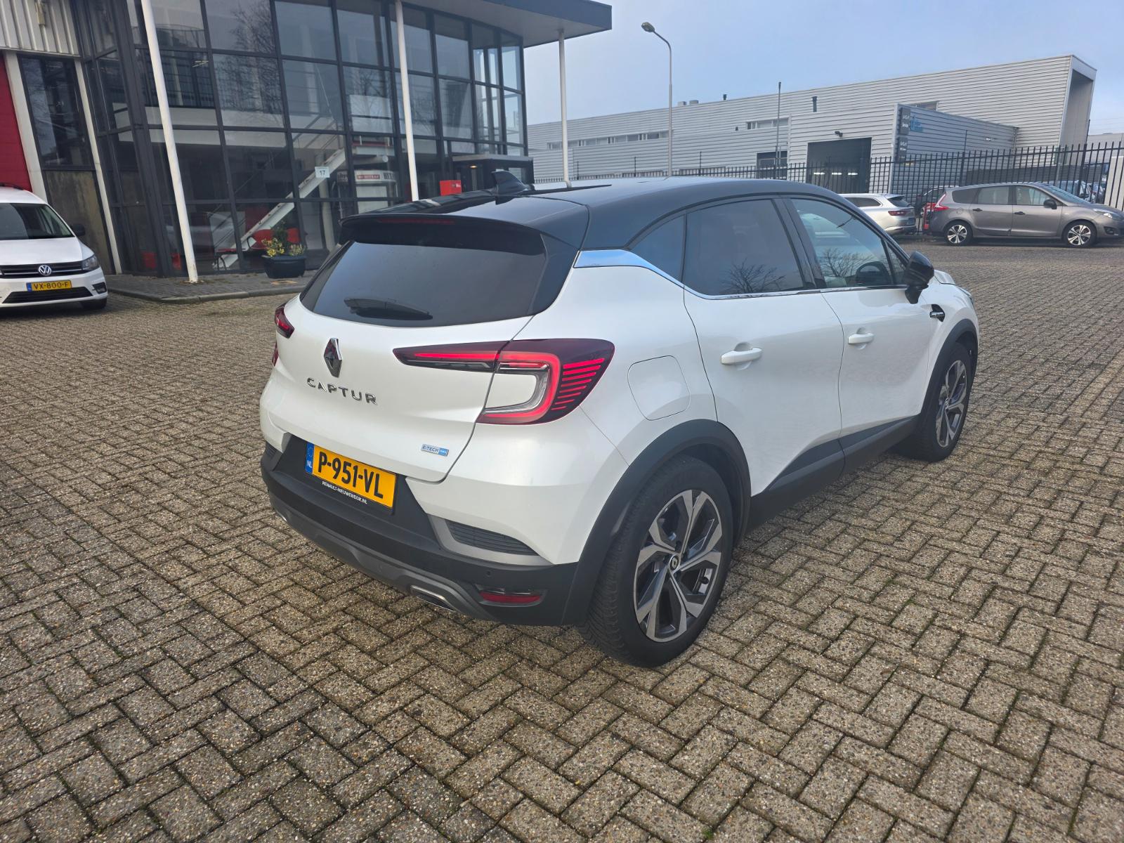 Renault Captur E-Tech Hybrid 145 R.S. Line - Afbeelding 5