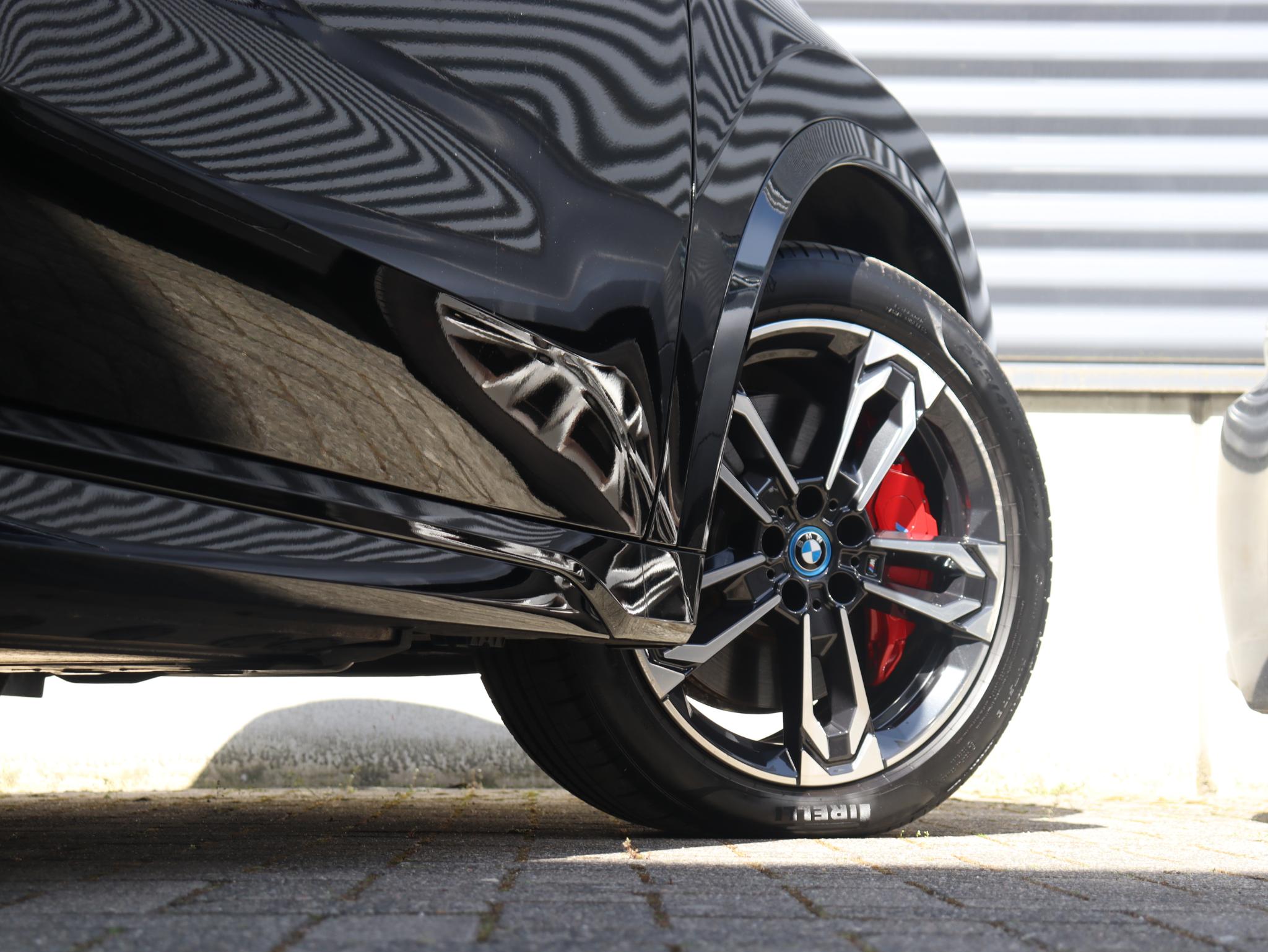 BMW iX1 eDrive20 - Afbeelding 5