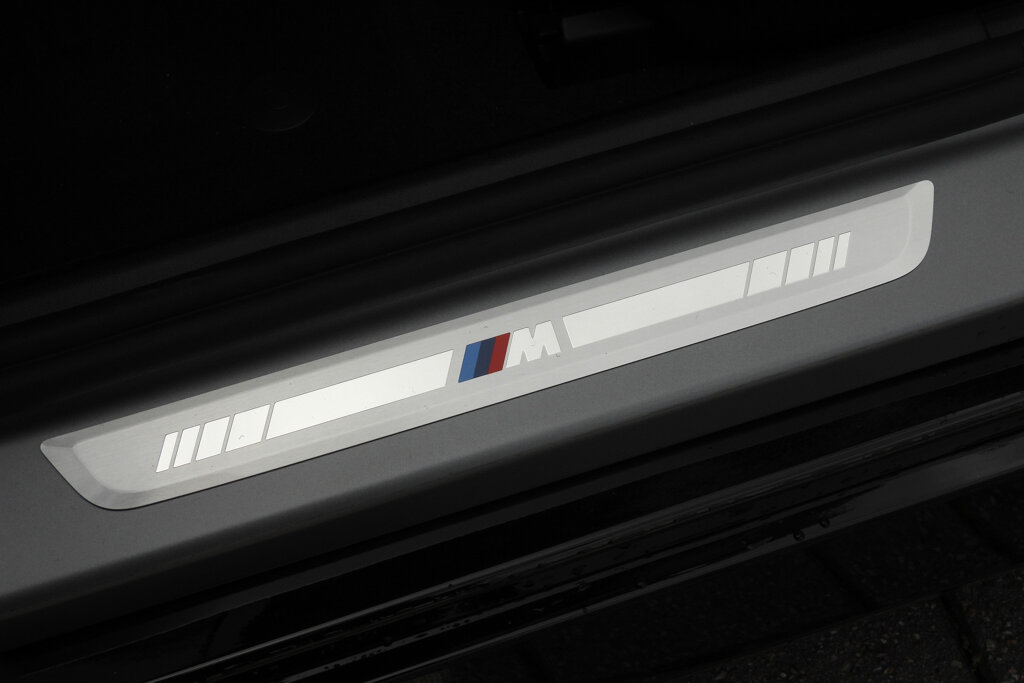 BMW i5 20