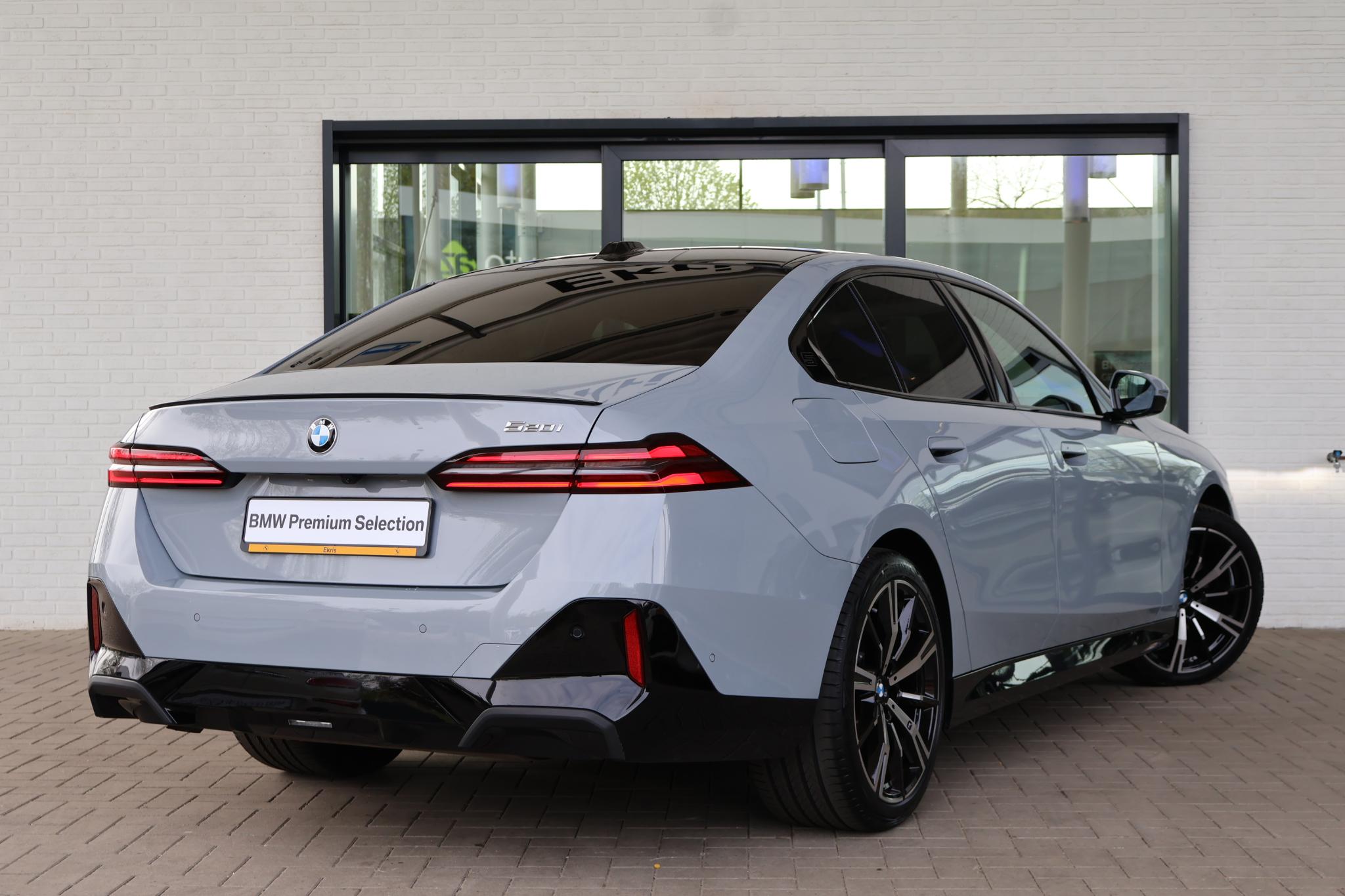 BMW 5 Serie Sedan 520i - Afbeelding 2