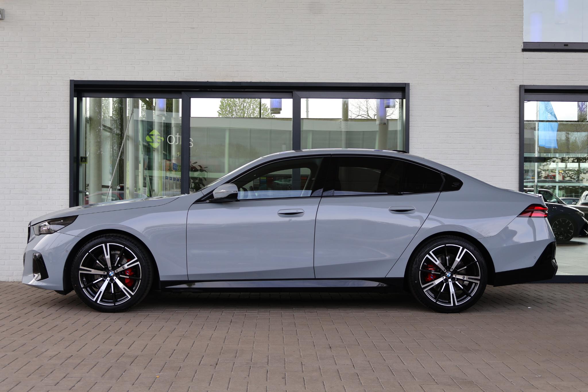 BMW 5 Serie Sedan 520i - Afbeelding 5
