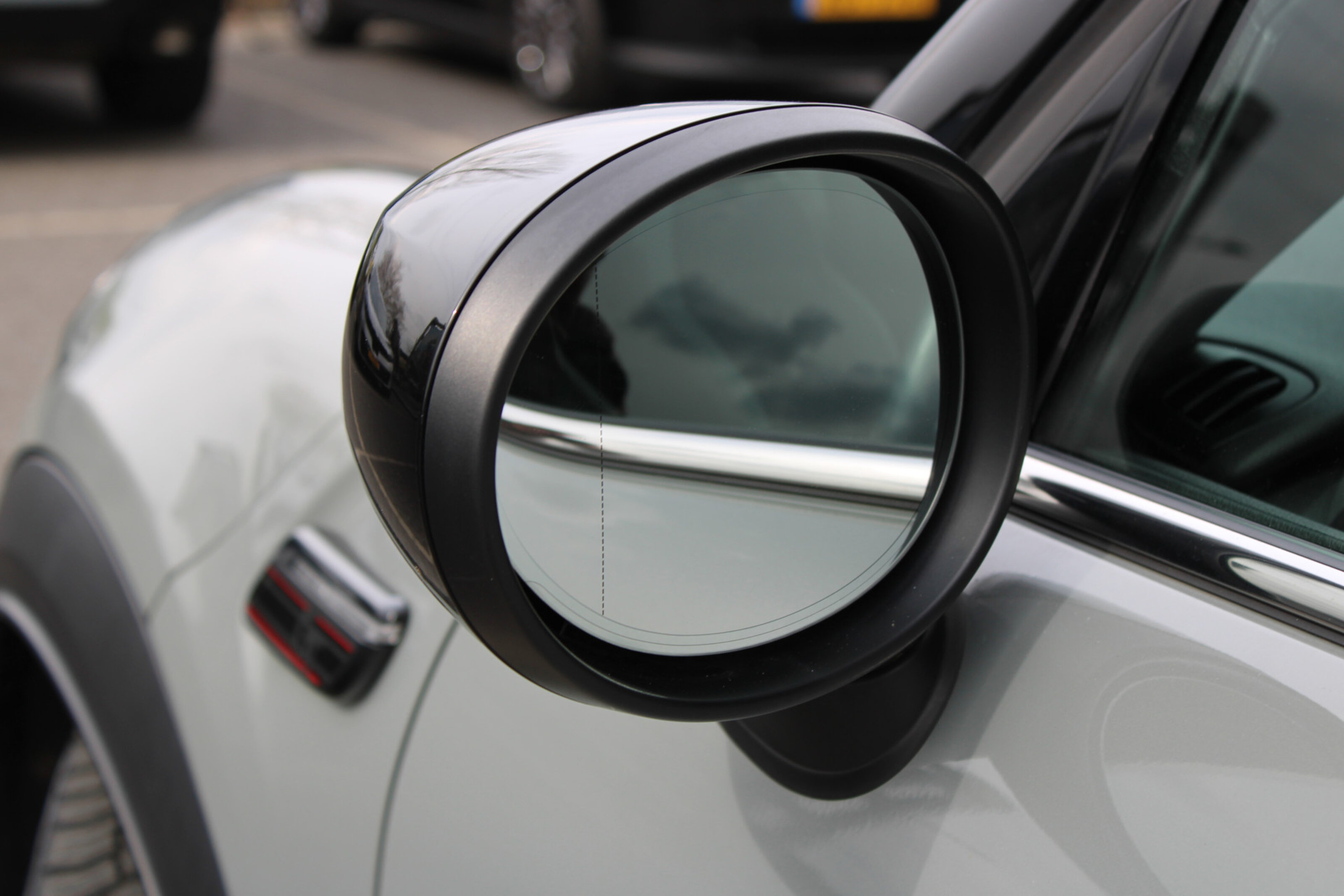 MINI Cooper S 8