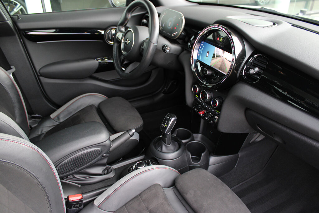 MINI Cooper S 9
