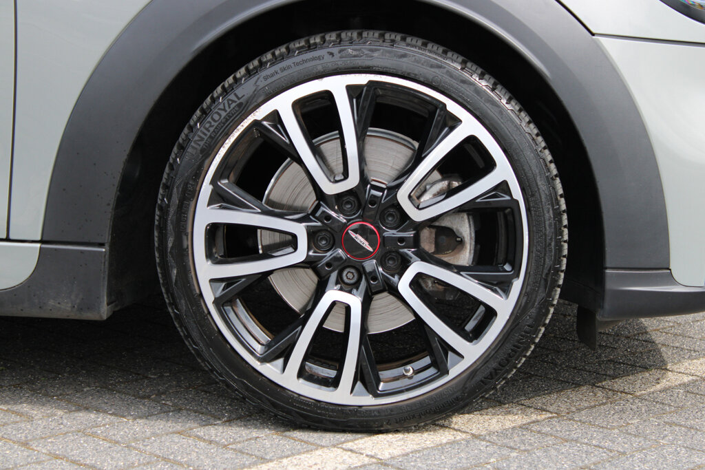 MINI Cooper S 18