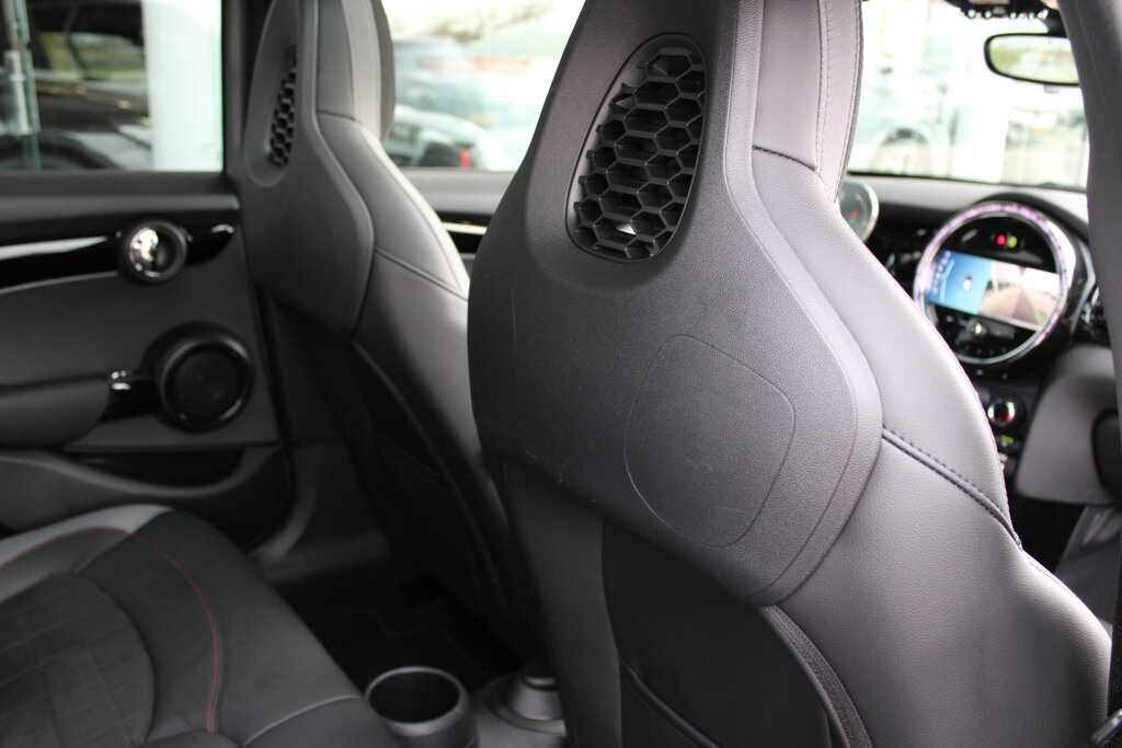 MINI Cooper S 39
