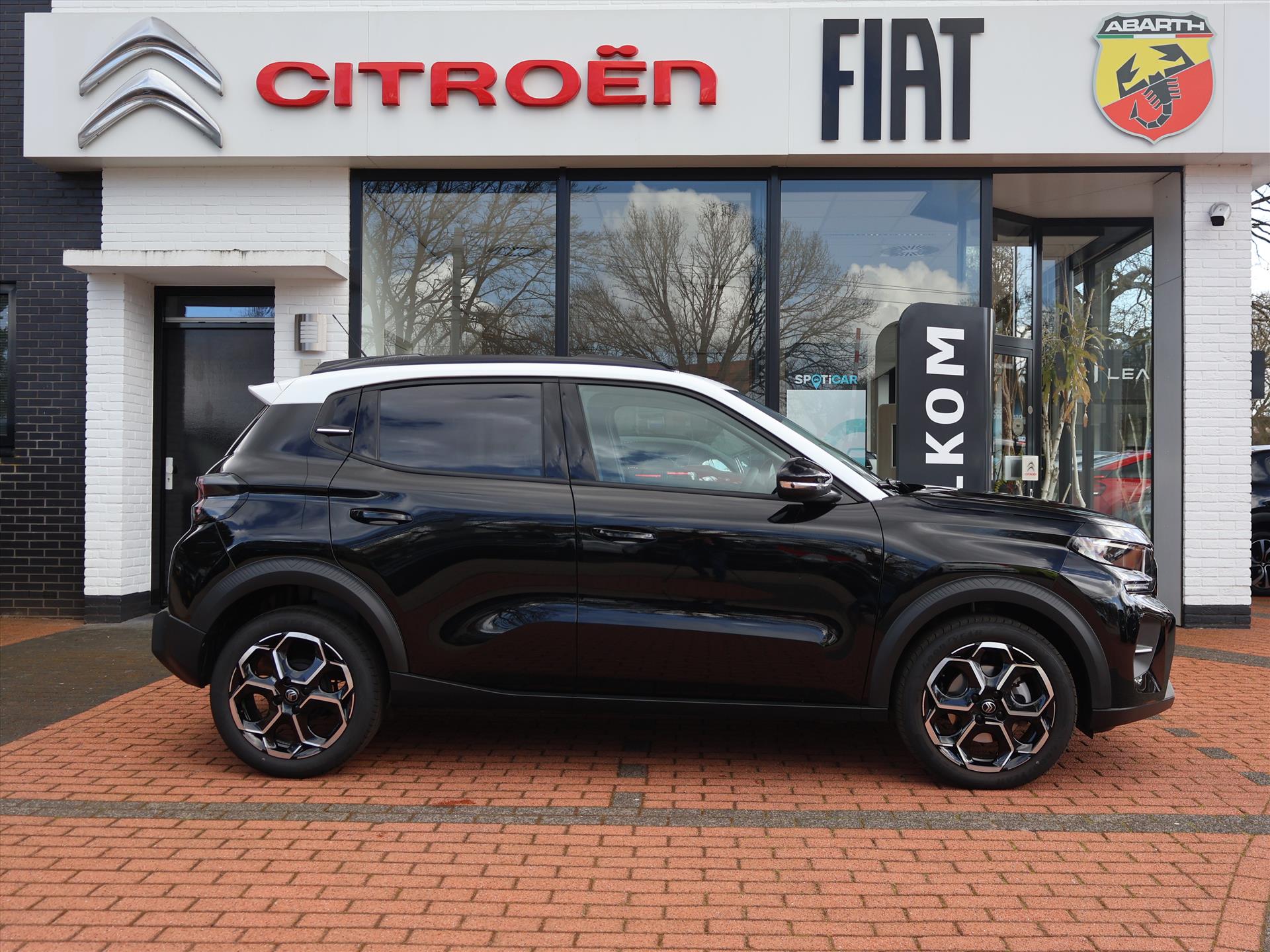 Citroën C3 1.2 Turbo S&S 100PK Max, Rijklaarprijs | Navigatie | Camera | DAB+ | Apple CarPlay & Android Auto | Lichtmetalen wielen - Afbeelding 4