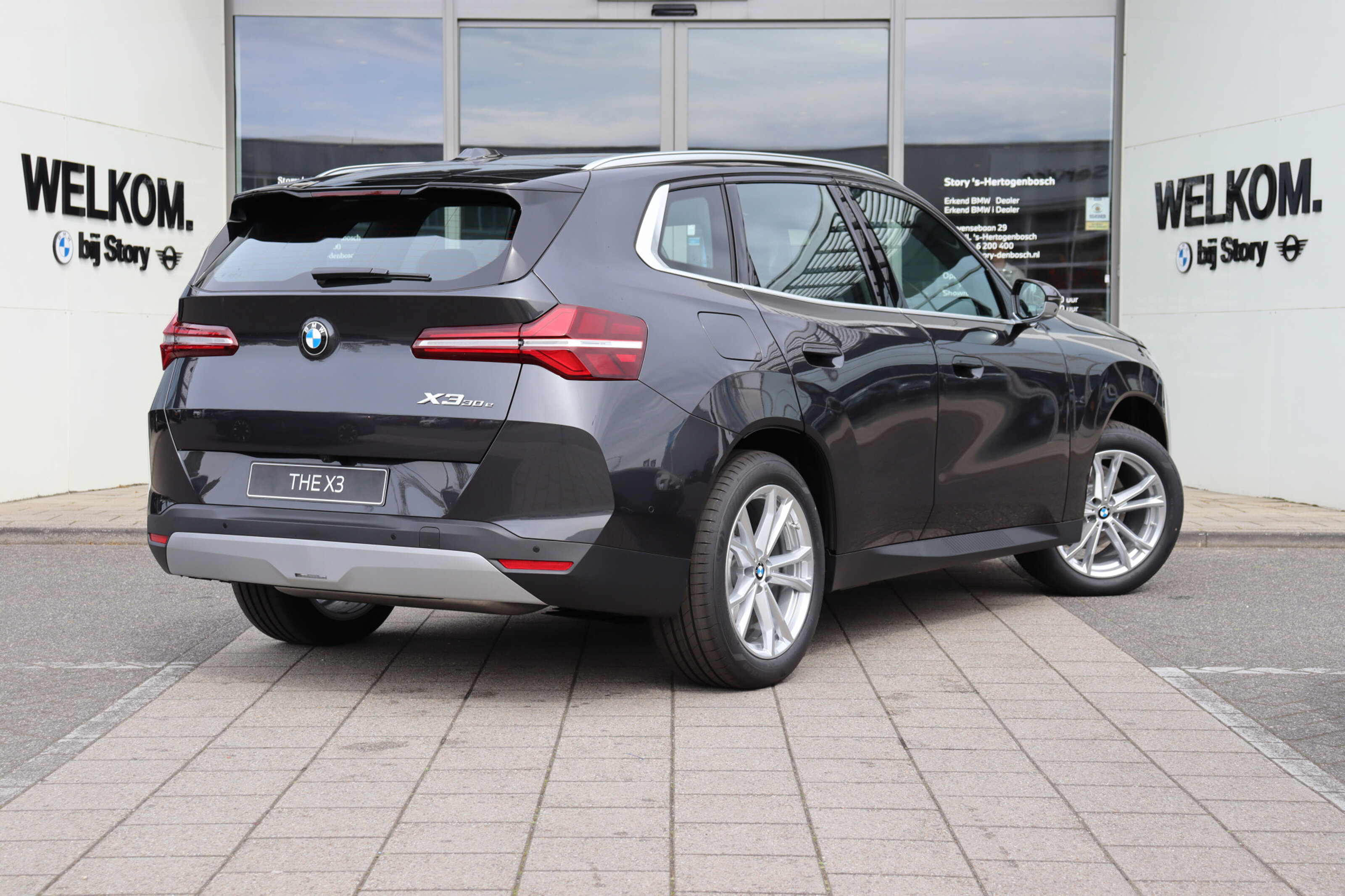 BMW X3 7