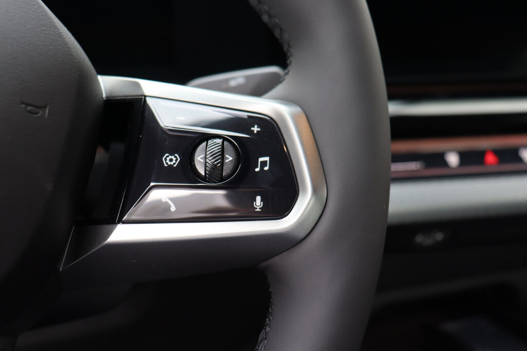 BMW i5 11