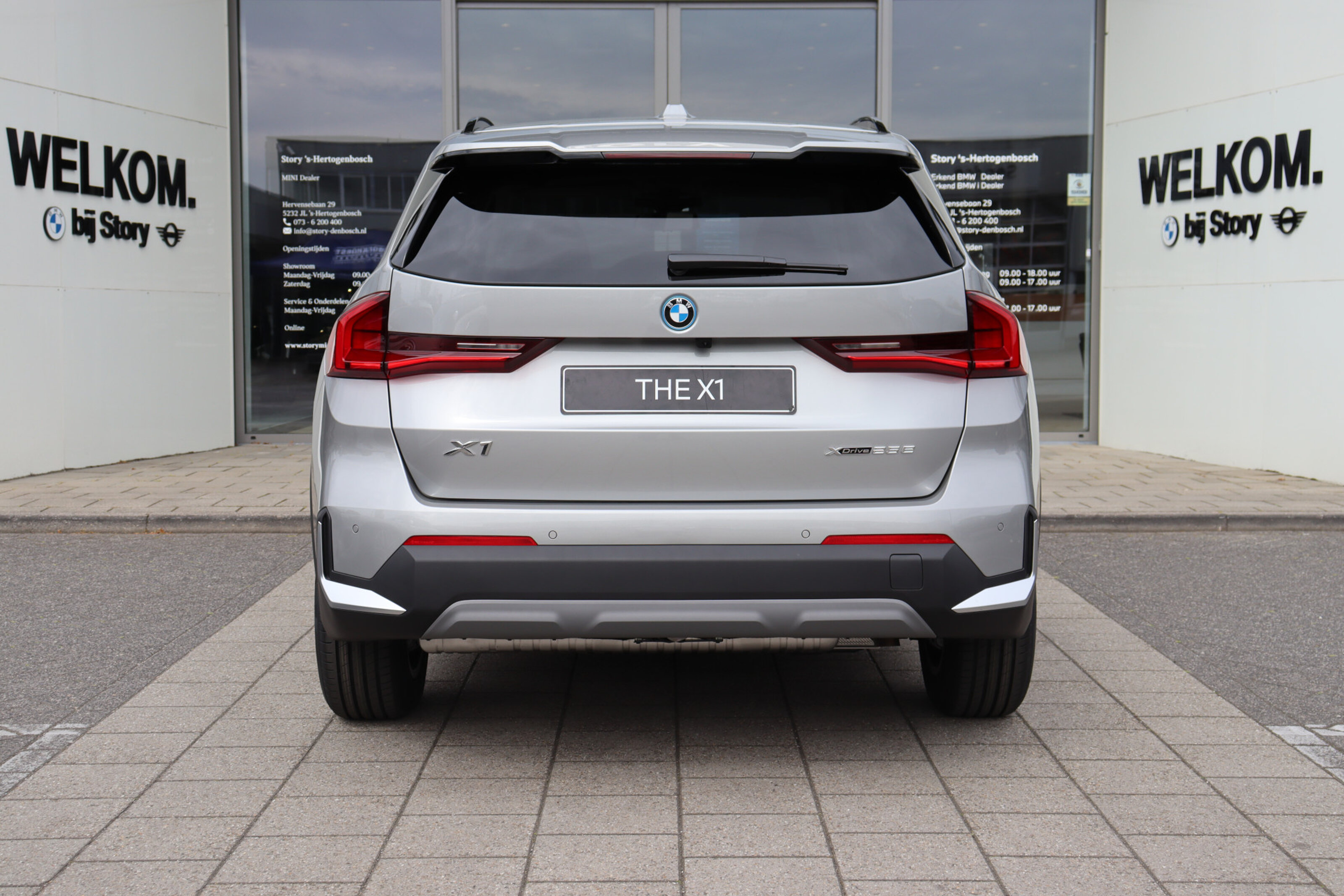 BMW X1 6