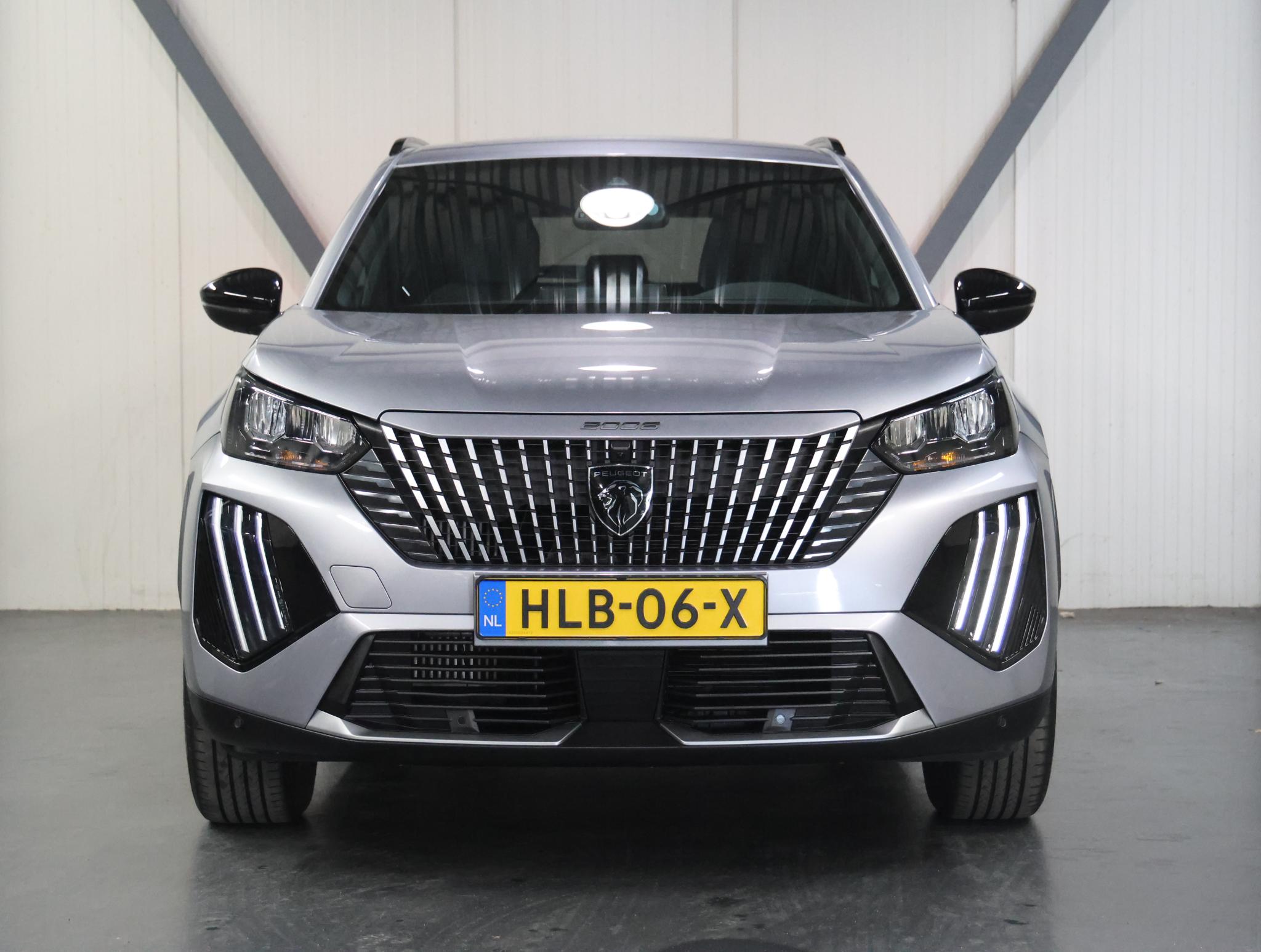 Peugeot 2008 1.2 Hybrid 145PK Allure - Afbeelding 4