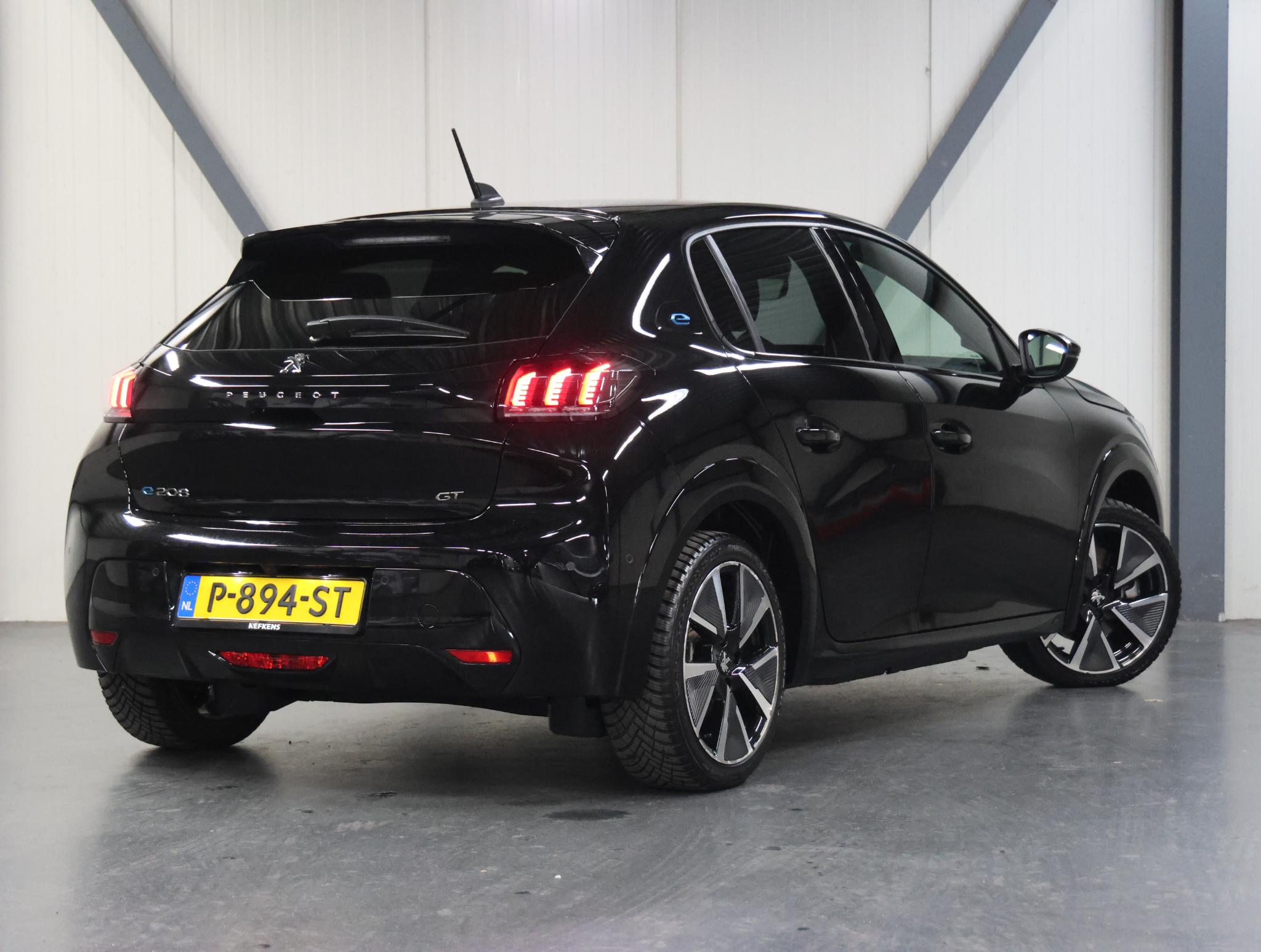Peugeot e-208 GT 50kWh 136PK - Afbeelding 3