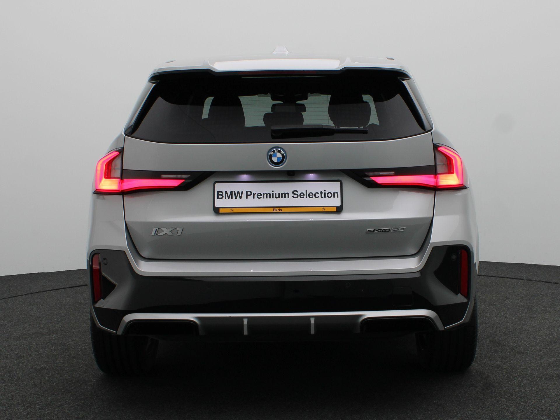 BMW iX1 eDrive20 - Afbeelding 5