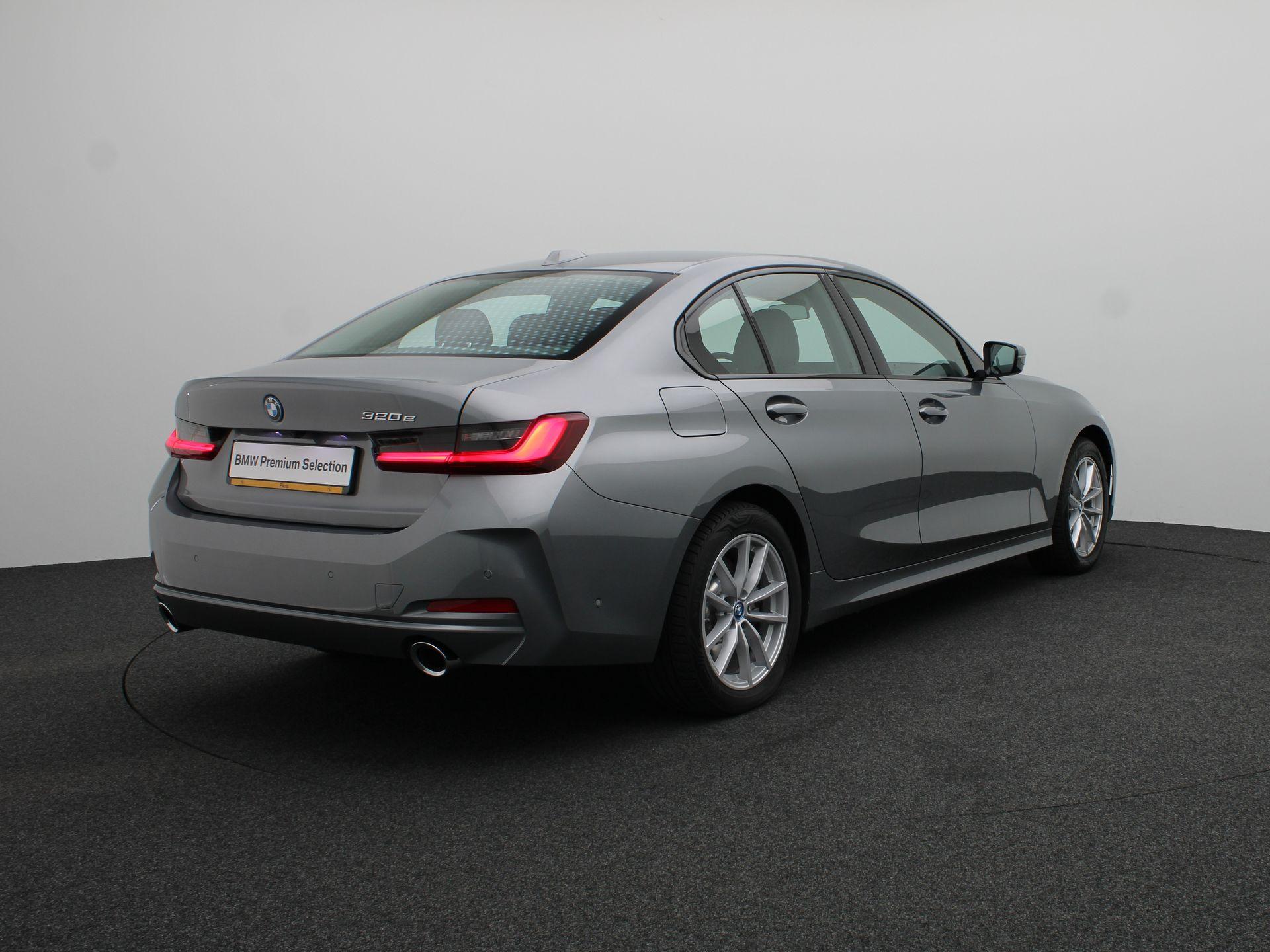 BMW 3 Serie Sedan 320e - Afbeelding 2
