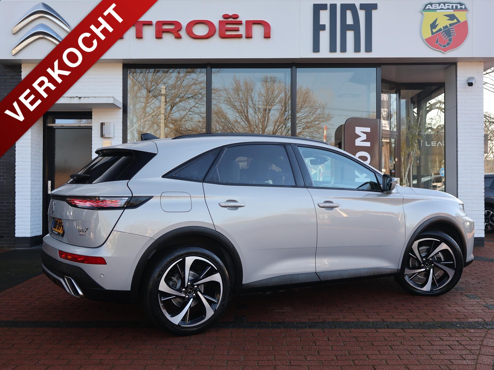 DS DS 7 E-Tense Plug-in Hybride 300PK 4x4 e-EAT8 Automaat Étoile, Rijklaarprijs | Panoramadak | Leder | Focal HiFi | Camera 360