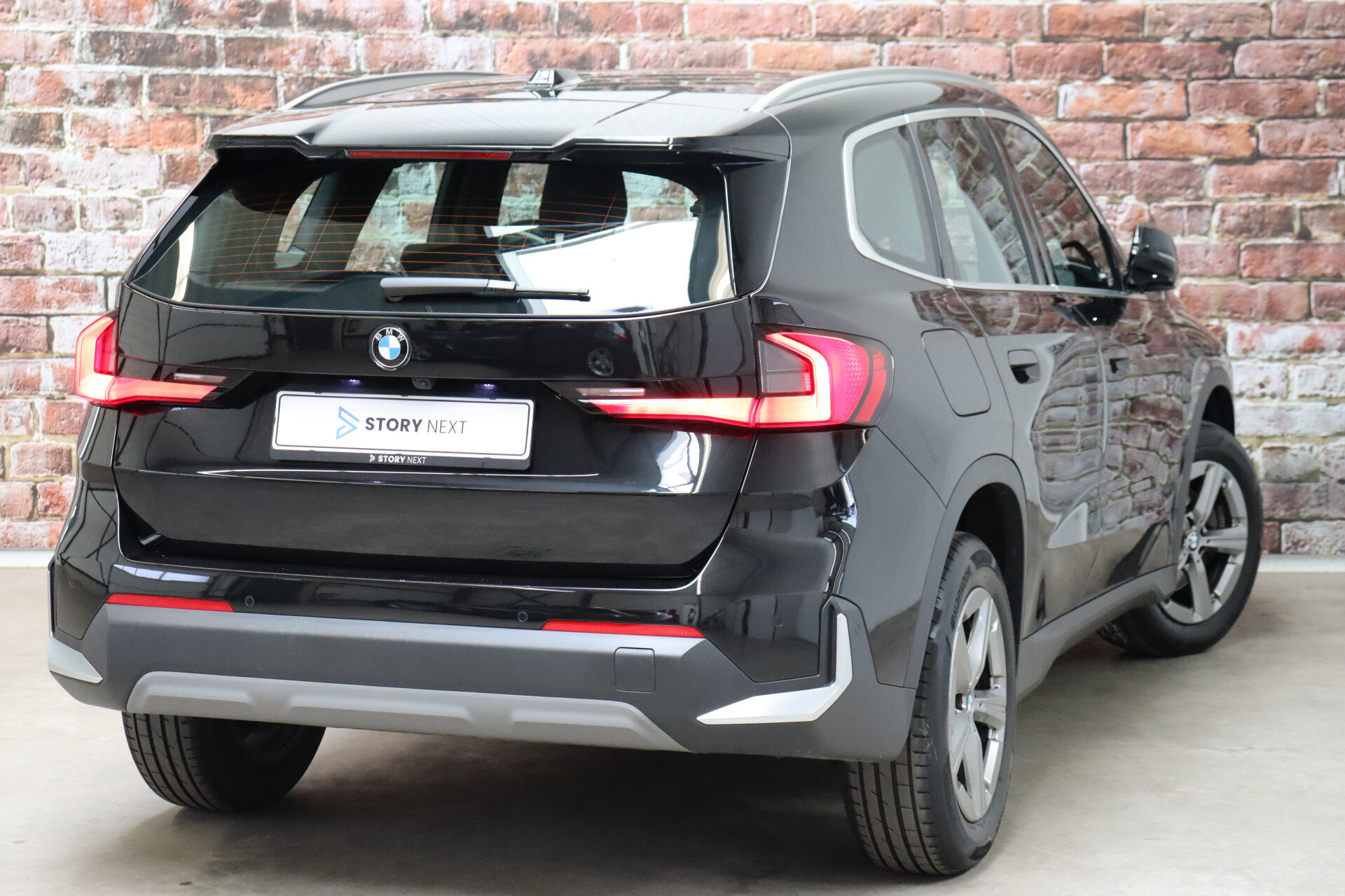 BMW X1 sDrive18i High Executive Automaat - Afbeelding 4