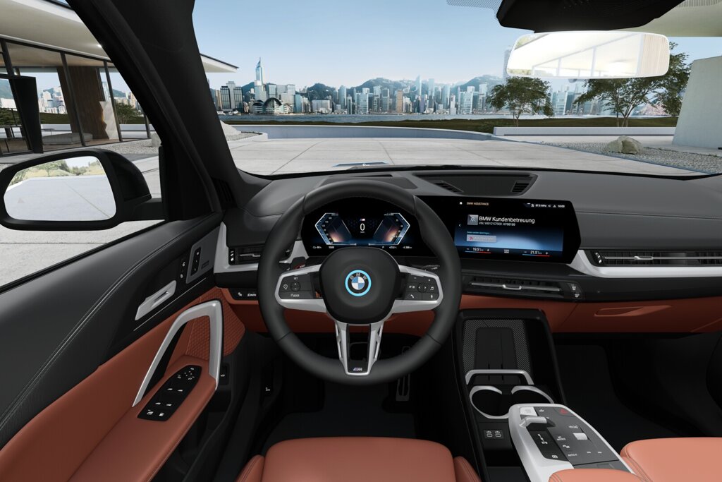 BMW iX1 7