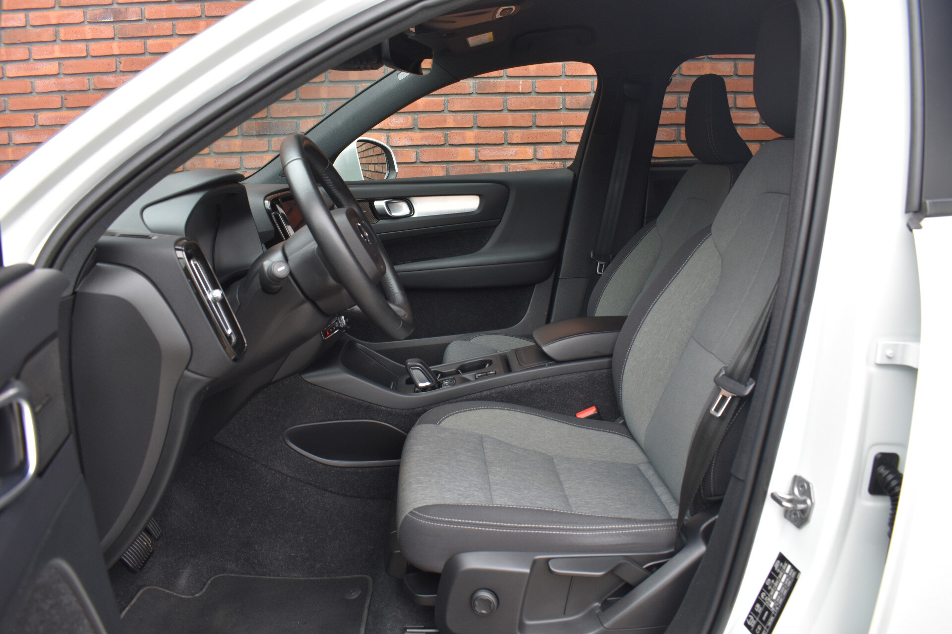 Volvo XC40 T3 163PK Automaat Business Pro - Afbeelding 4