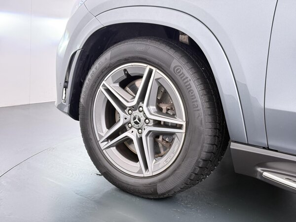 20" vijf-dubbelspaaks lichtmetalen AMG-velgen