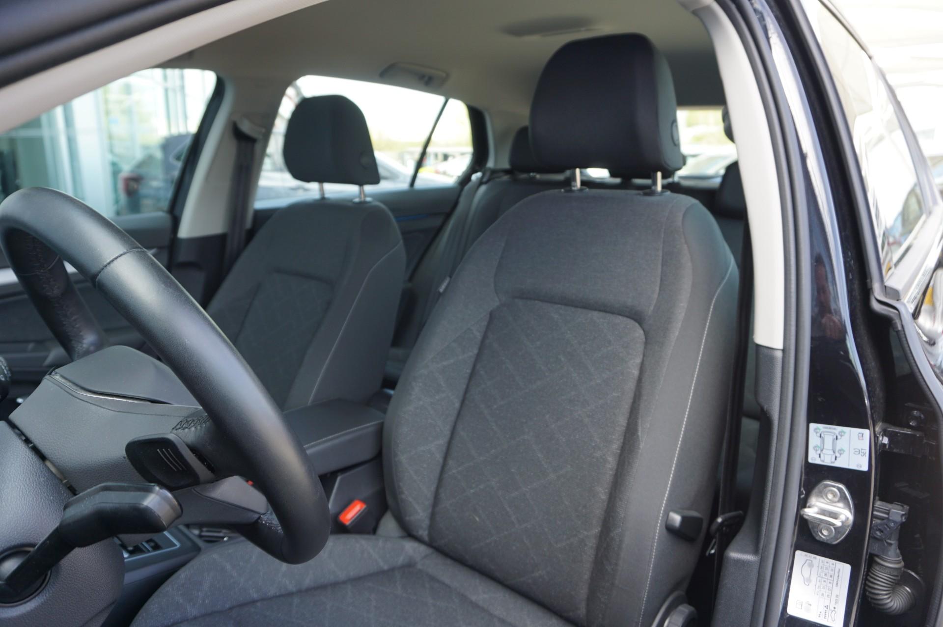 Volkswagen Golf 1.0 eTSI 110pk DSG Life - Afbeelding 4