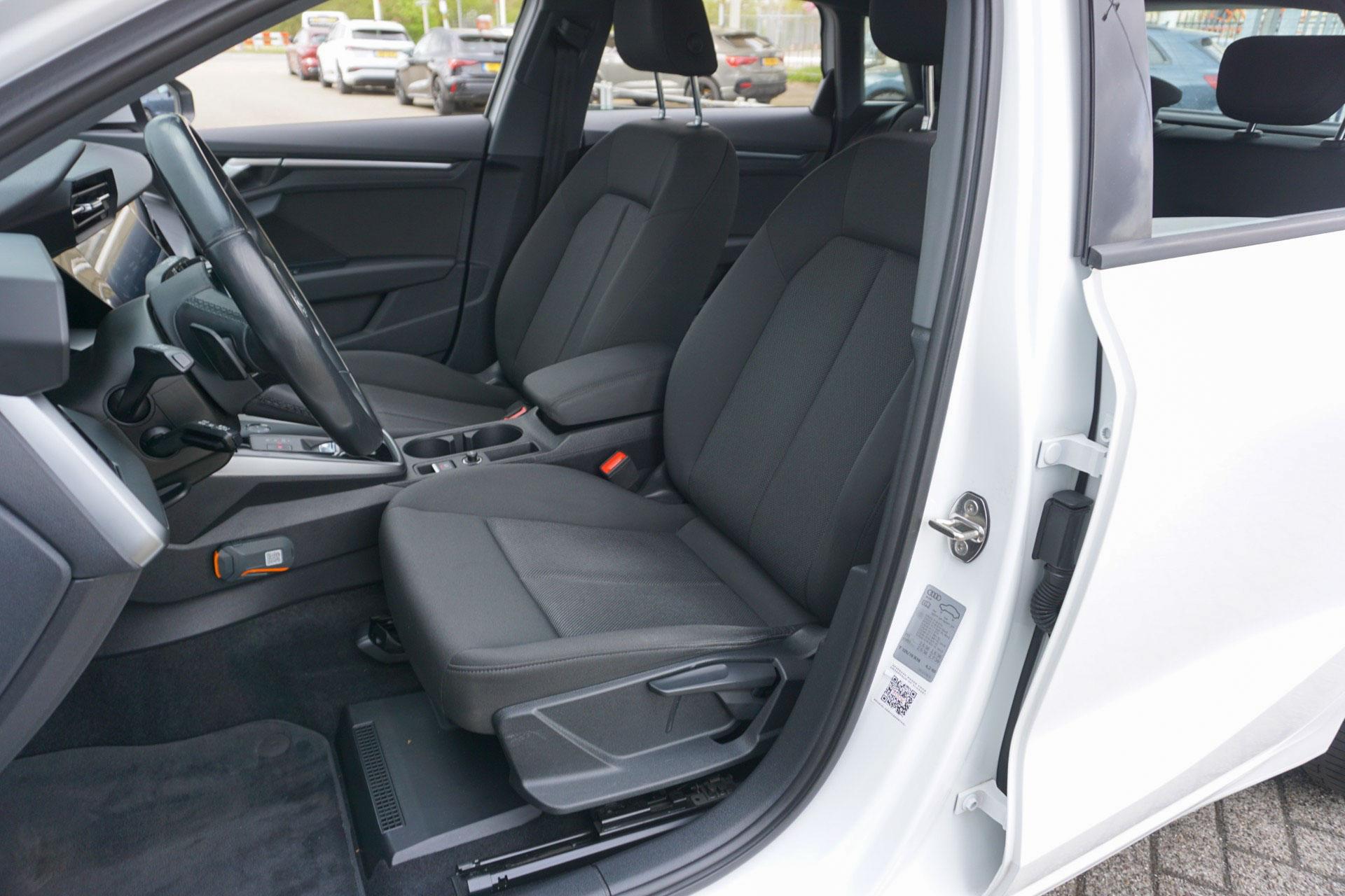 Audi A3 Sportback 30 TFSI 110pk S-tronic Pro Line - Afbeelding 4