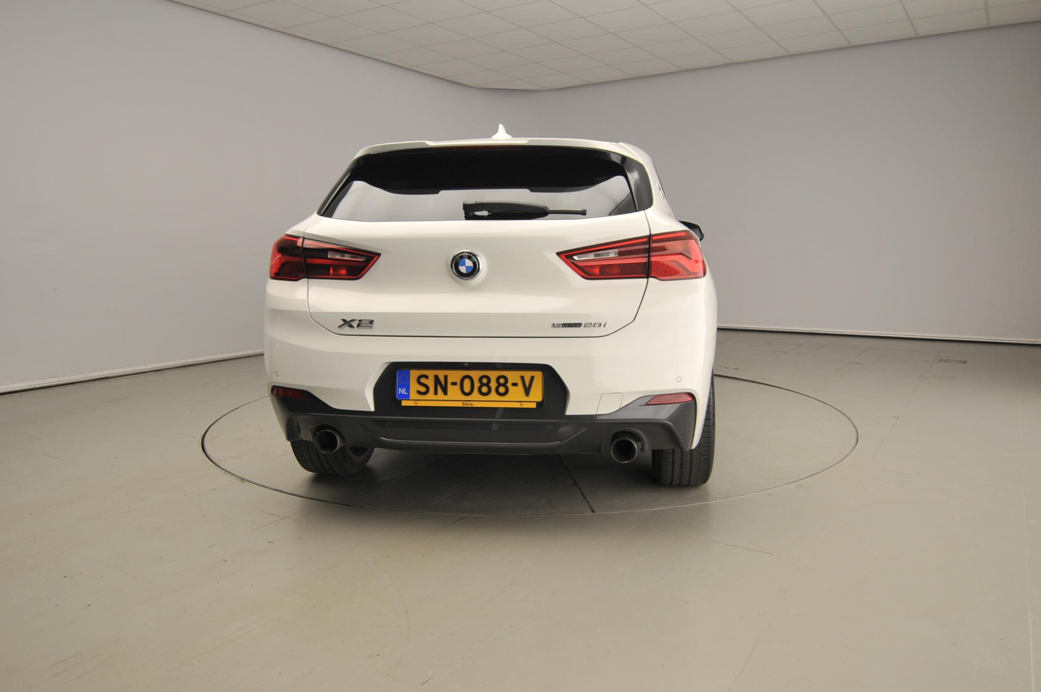 BMW X2 sDrive20i High Executive - Afbeelding 3