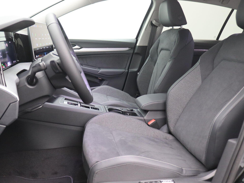 Volkswagen Golf 1.5 eHybrid Life Edition 204PK DSG Trekhaak, Memorystoel, Ergo A - Afbeelding 5