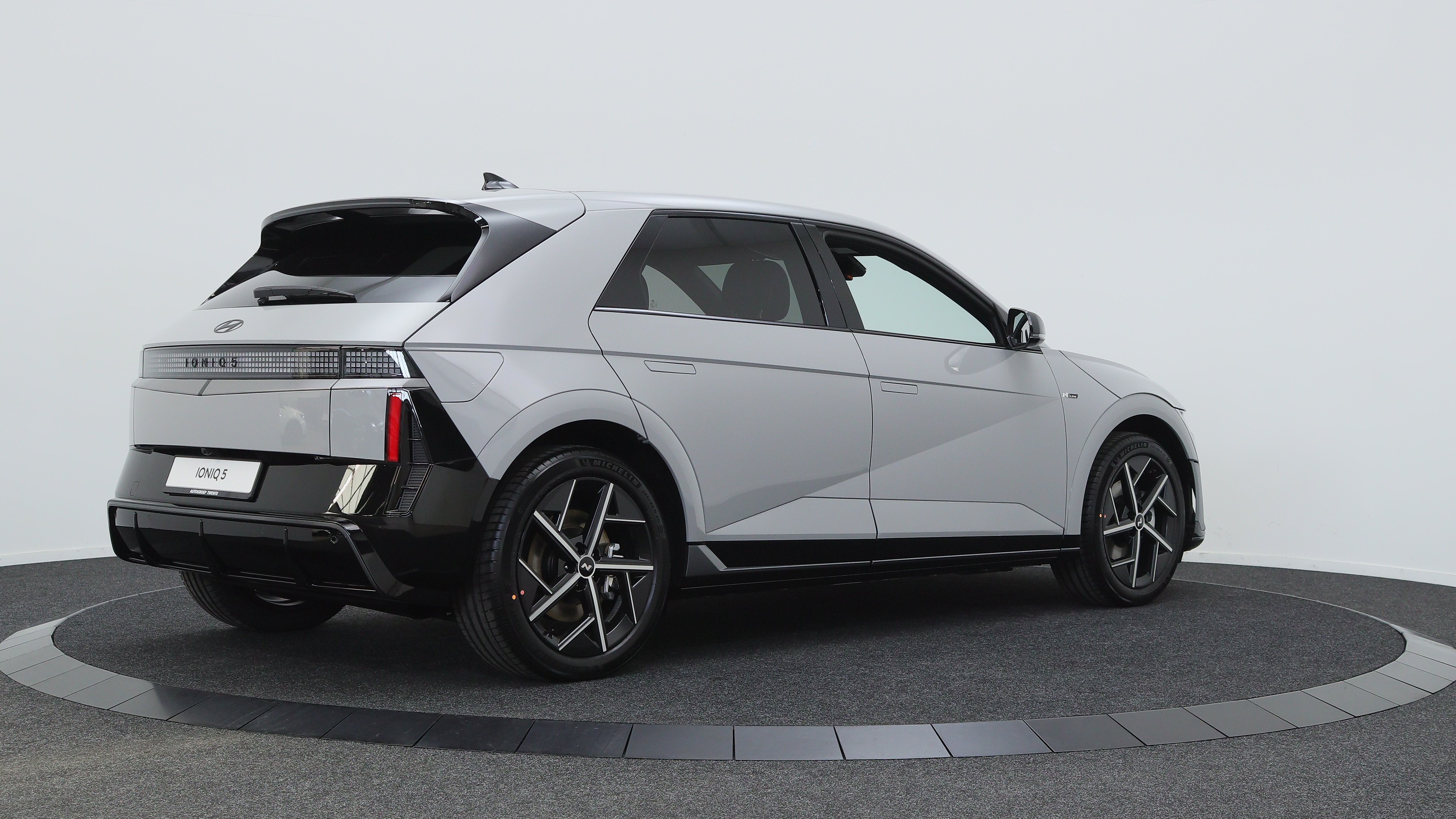 Hyundai IONIQ 5 Electric 84 kWh N Line Business Automaat - Afbeelding 2