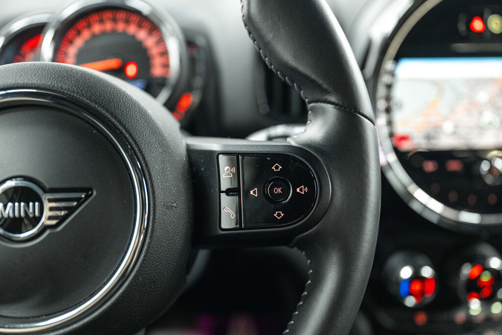 MINI Countryman 23