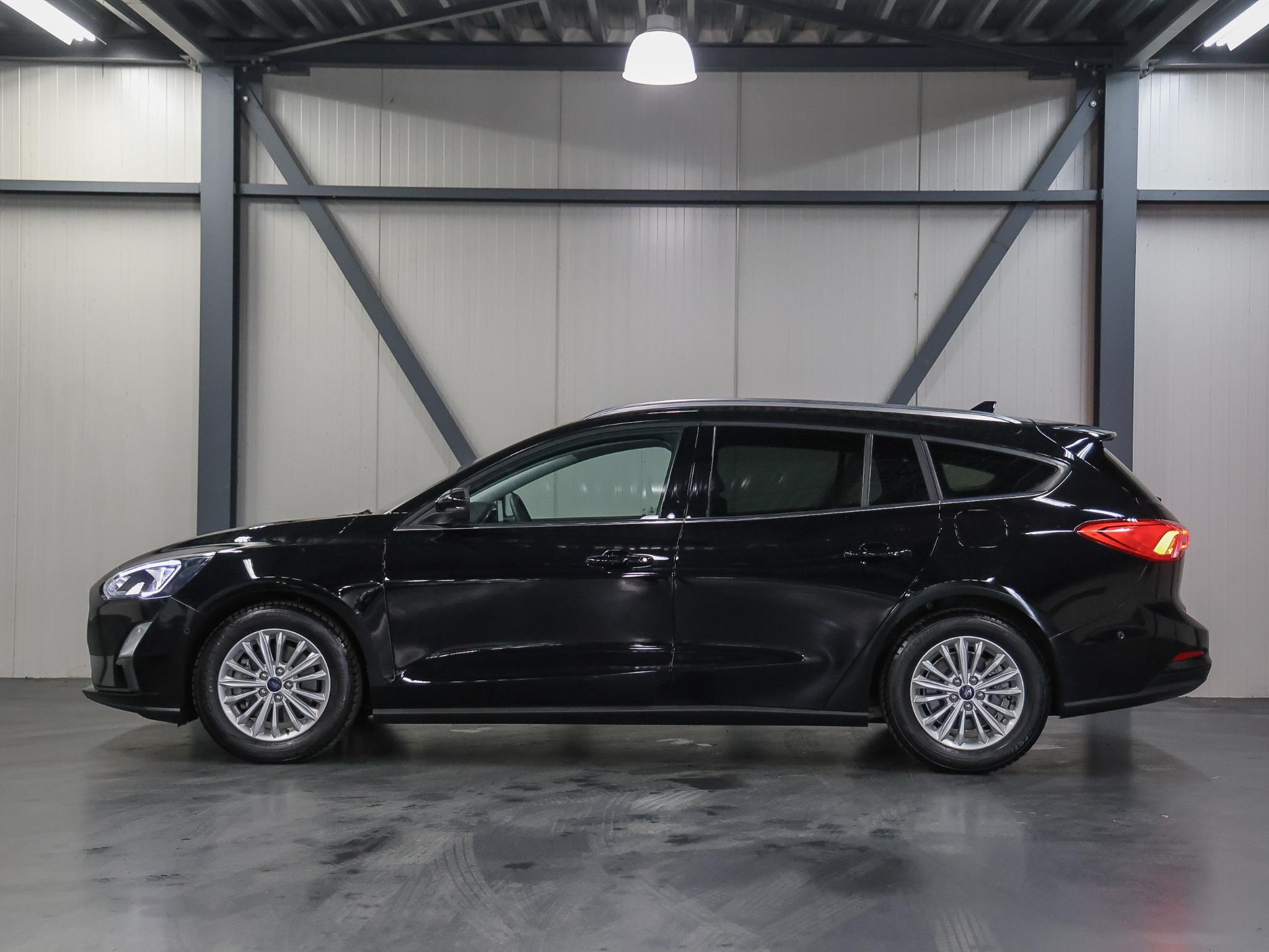 Ford Focus Wagon 120PK Titanium X - Afbeelding 2