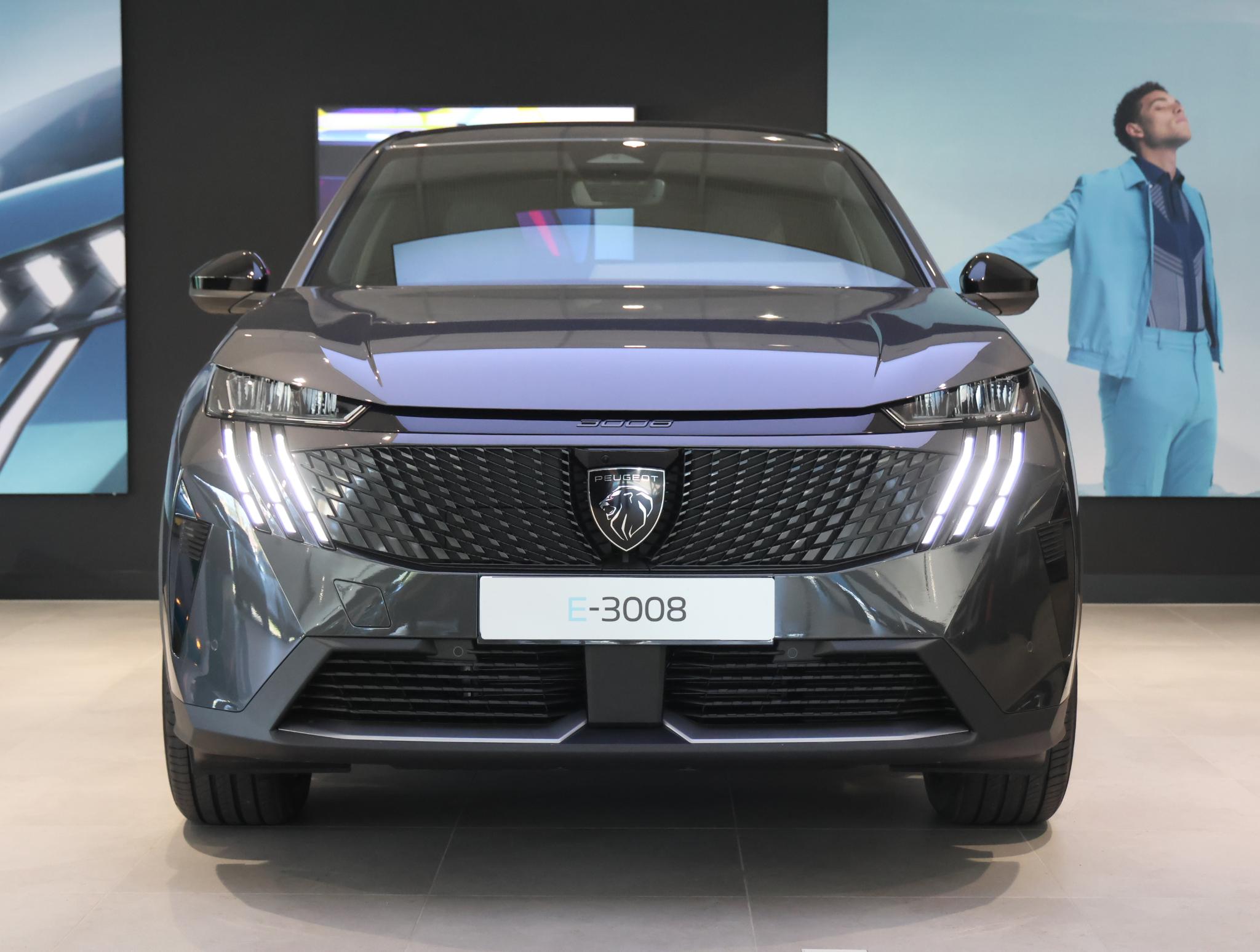 Peugeot e-3008 SUV Allure Avantage 210 73 kWh - Afbeelding 4