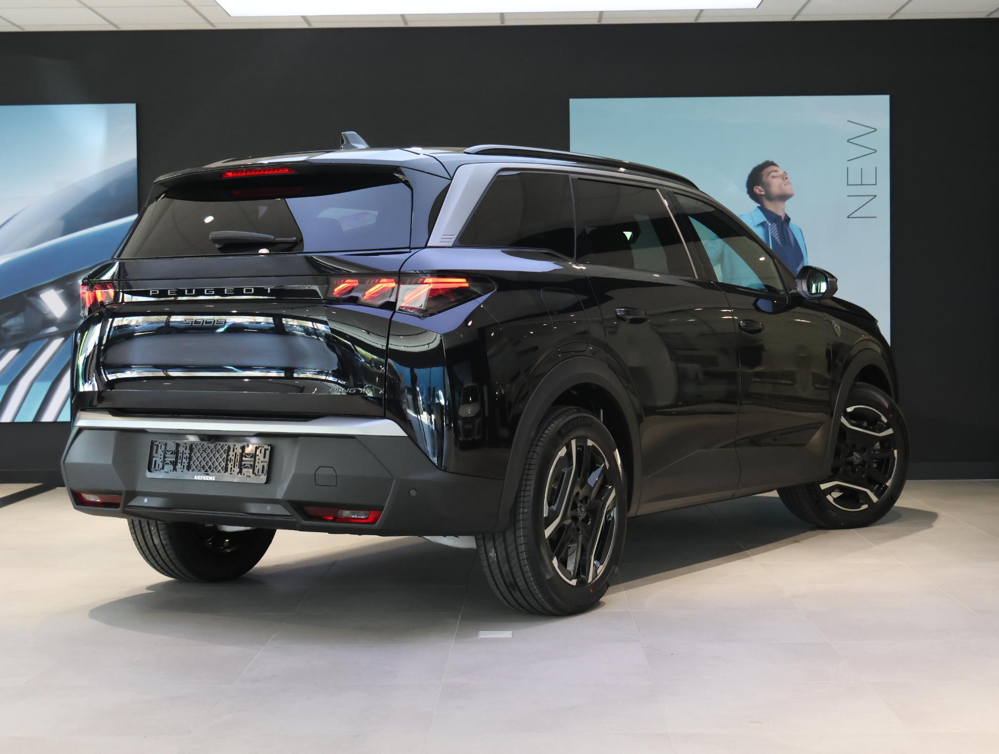 Peugeot 5008 SUV GT Plug-in Hybrid 195 pk Automaat - Afbeelding 3