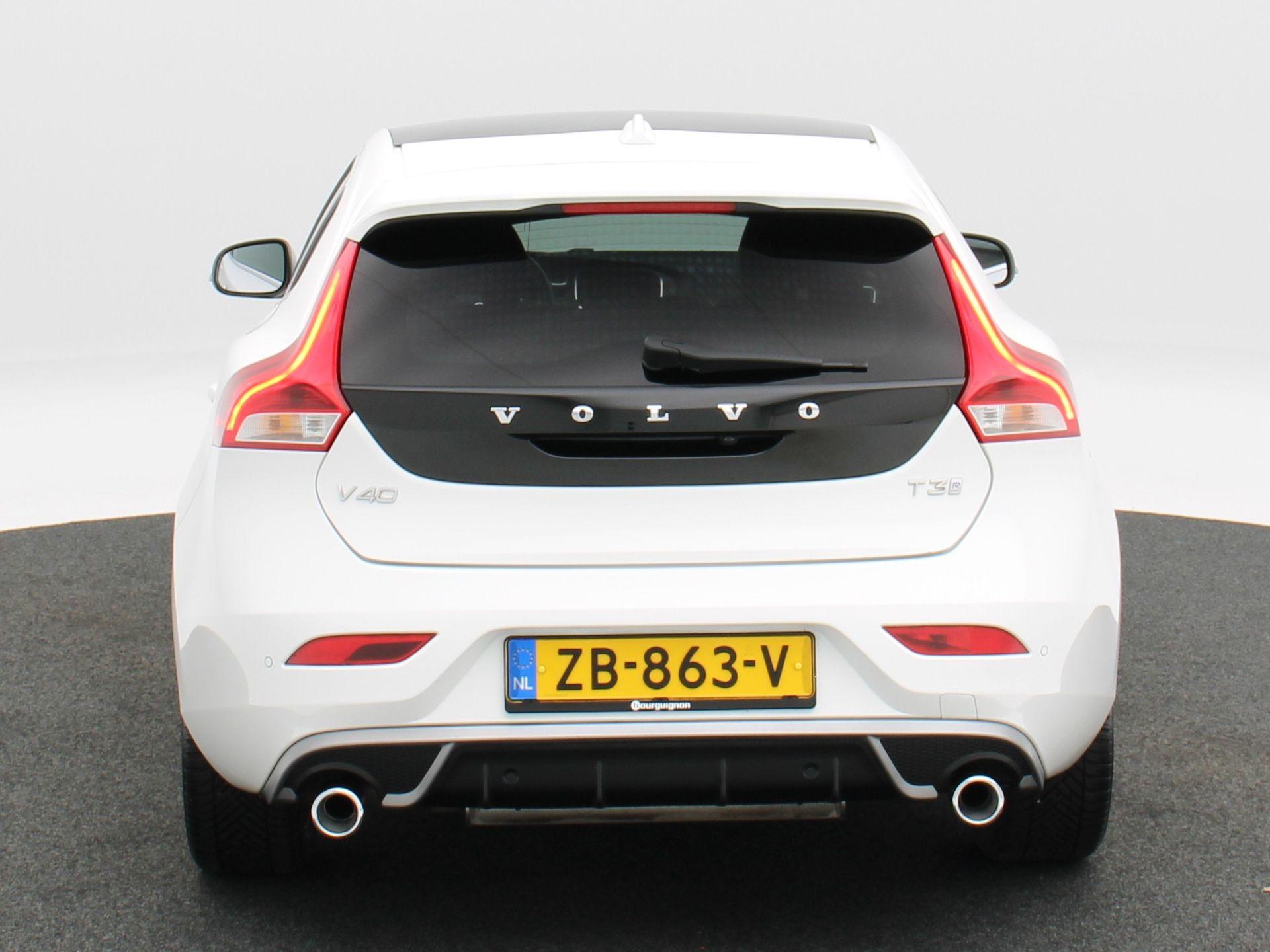 Volvo V40 1.5 T3 Polar+ Sport - Afbeelding 5