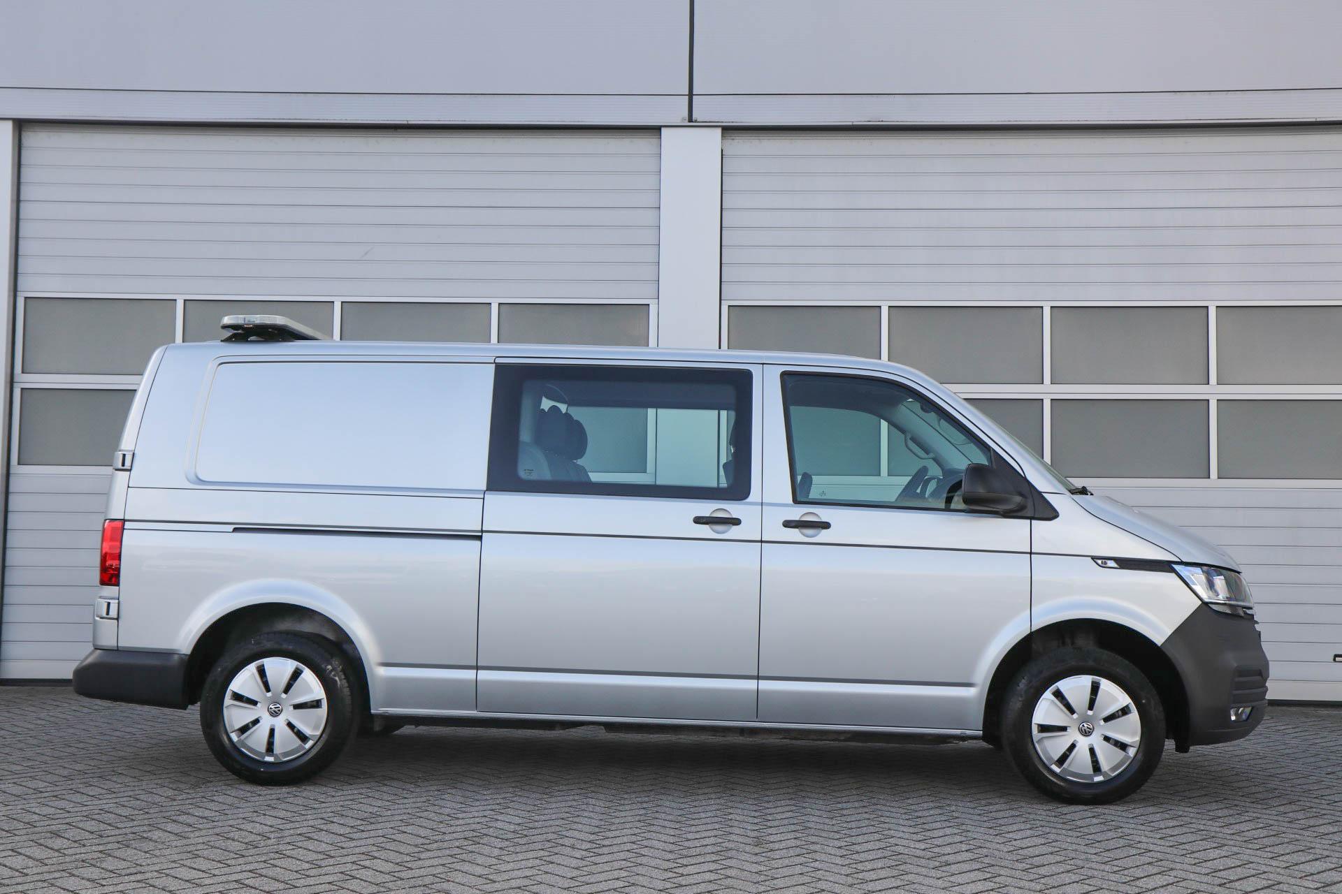 Volkswagen Transporter 2.0 TDI 110pk L2H1 28 DC Comfortline - Afbeelding 3