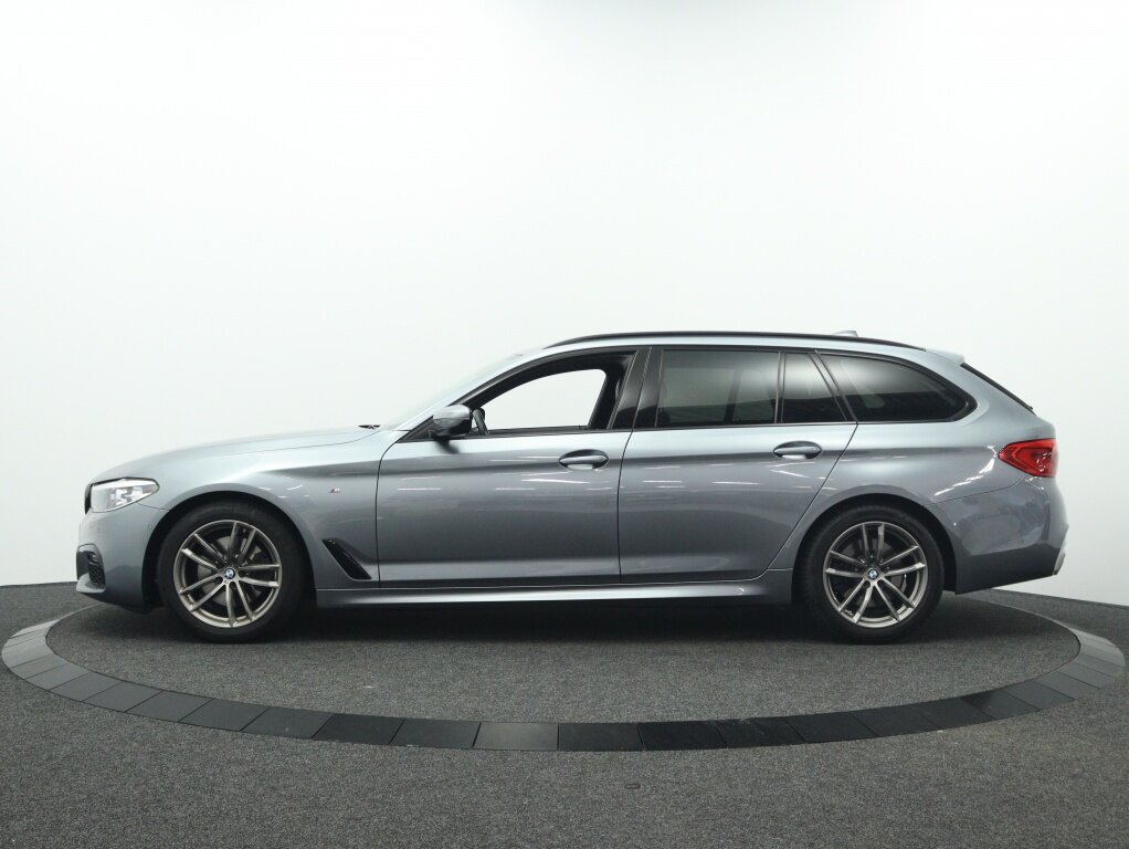 BMW 5 Serie Touring 520i High Executive Edition | Leder | Navigatie | Cruise control - Afbeelding 5