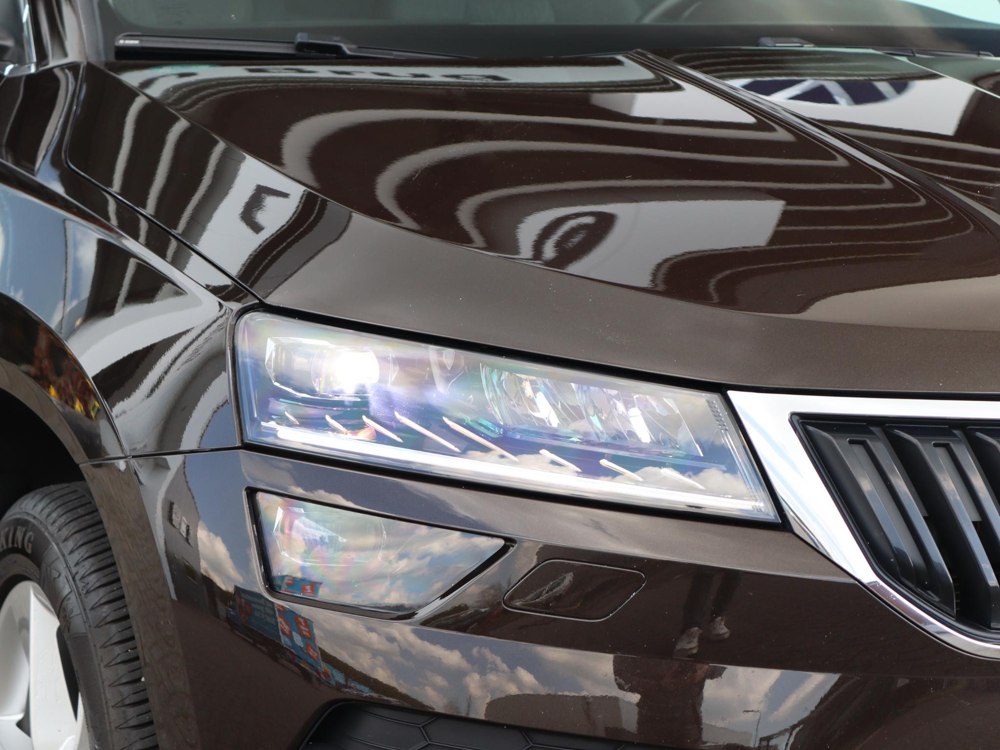 Škoda Karoq 1.5 TSI 150 pk DSG ACT Ambition Business - Afbeelding 4