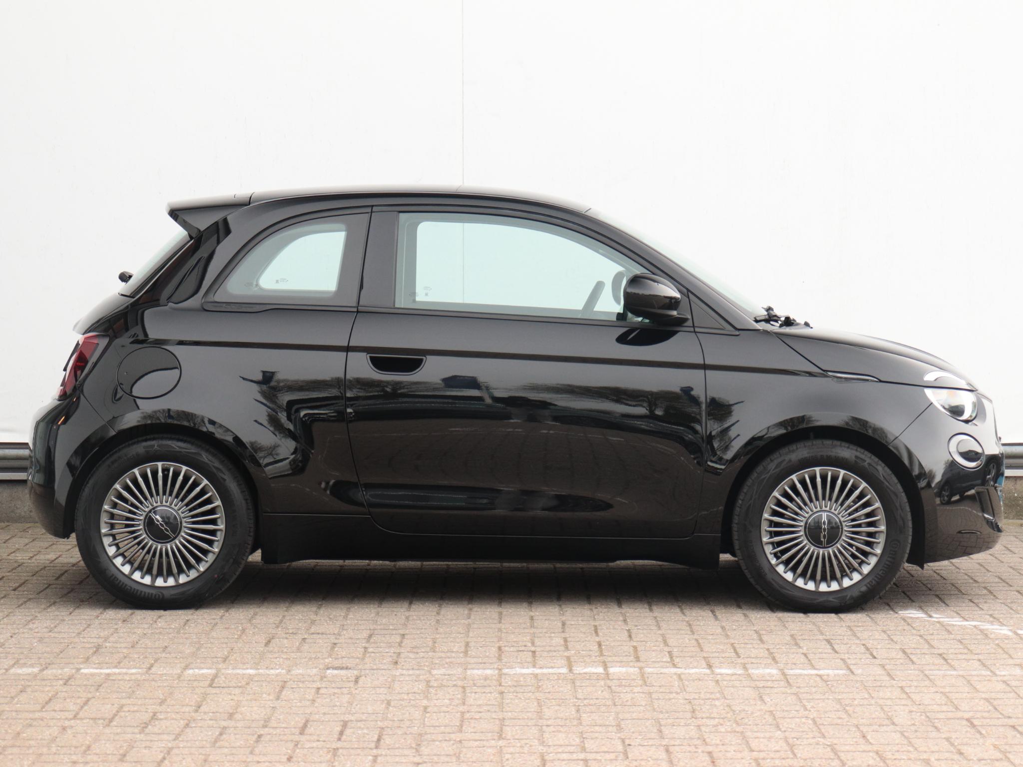 Fiat 500 RED 42 kWh - Afbeelding 4
