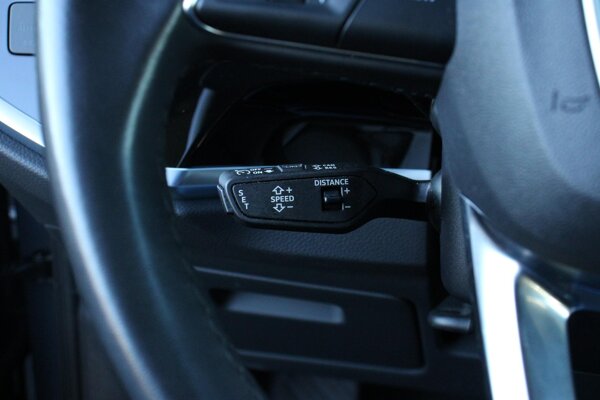 cruise control adaptief met Stop&Go cruise control adaptief met Stop&Go
