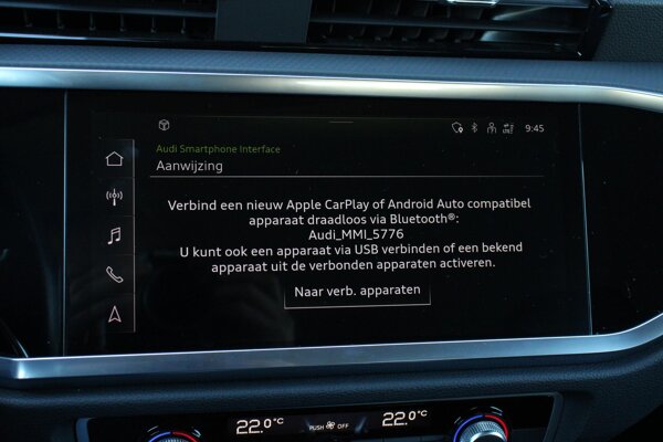Apple Carplay/Android Auto Apple Carplay/Android Auto