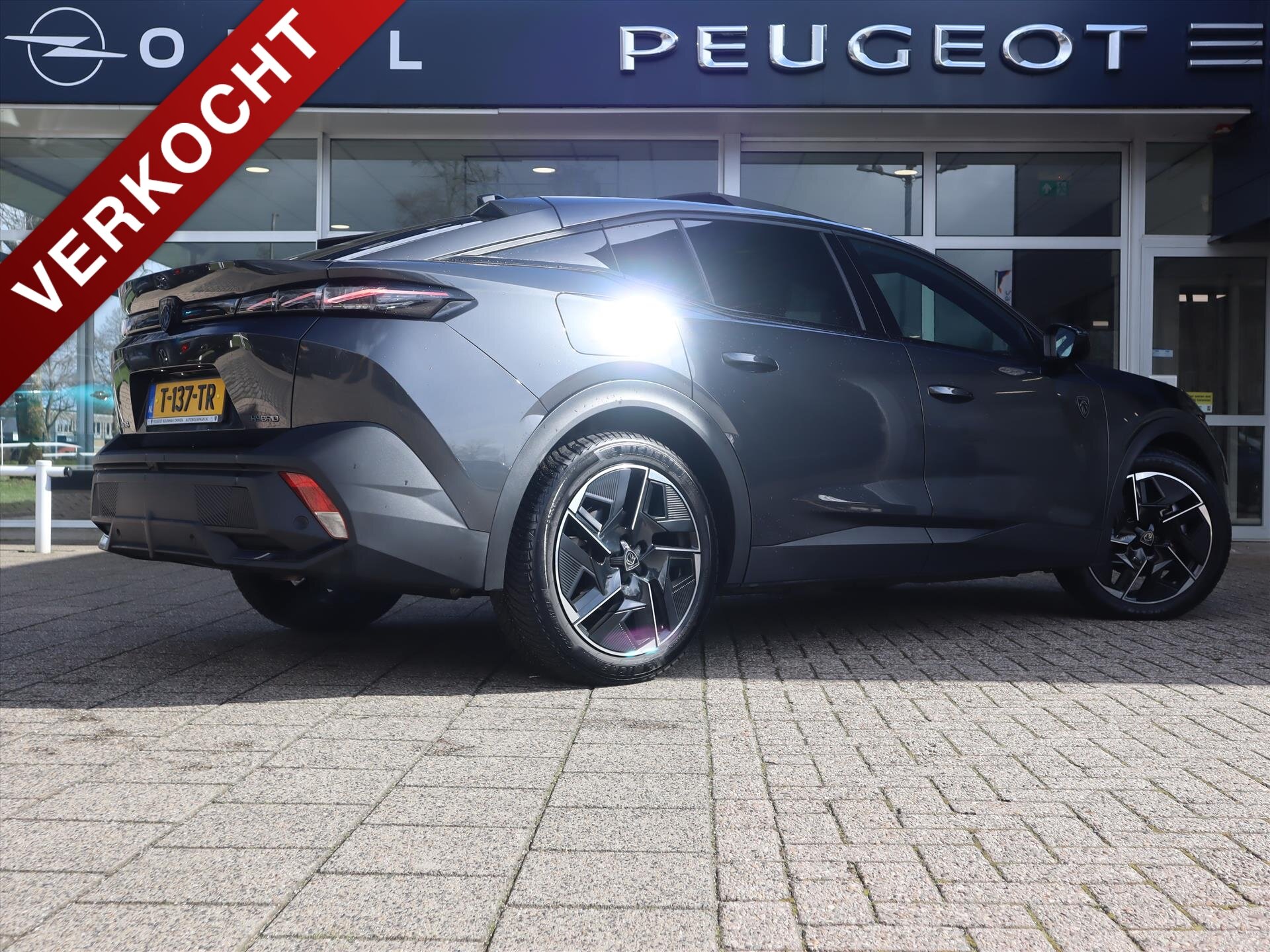 Peugeot 408 GT Plug-In Hybrid 225PK e-EAT8 automaat, Rijklaarprijs, Panoramadak Leder FOCAL 360° Camera 7,4 kW lader