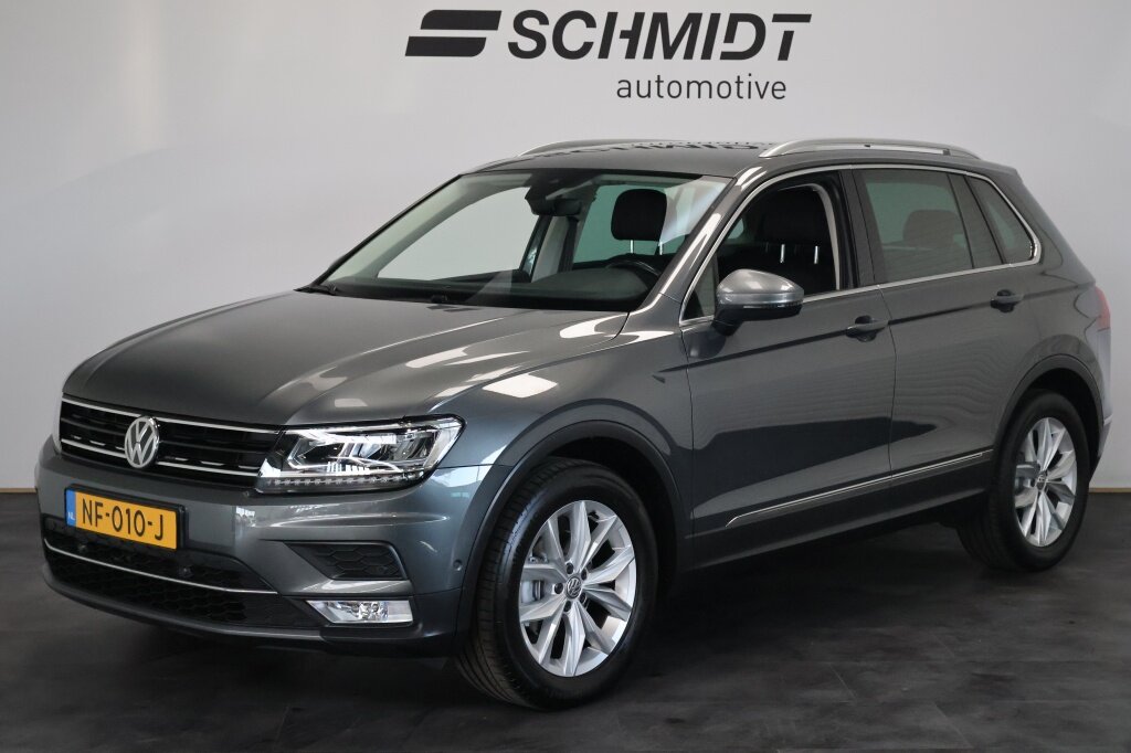 Volkswagen Tiguan 1.4 TSI ACT Highline DSG | Trekhaak | Leder | ACC | LED
