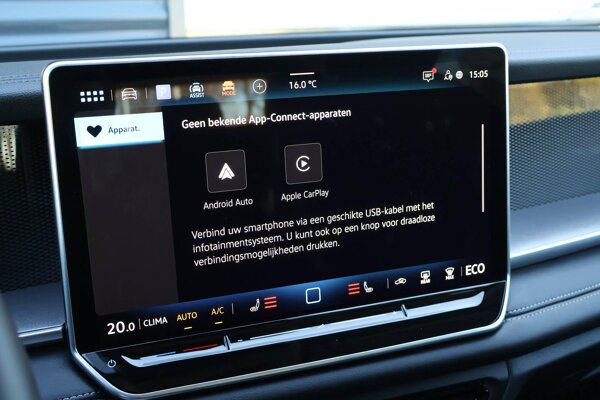 Apple Carplay/Android Auto