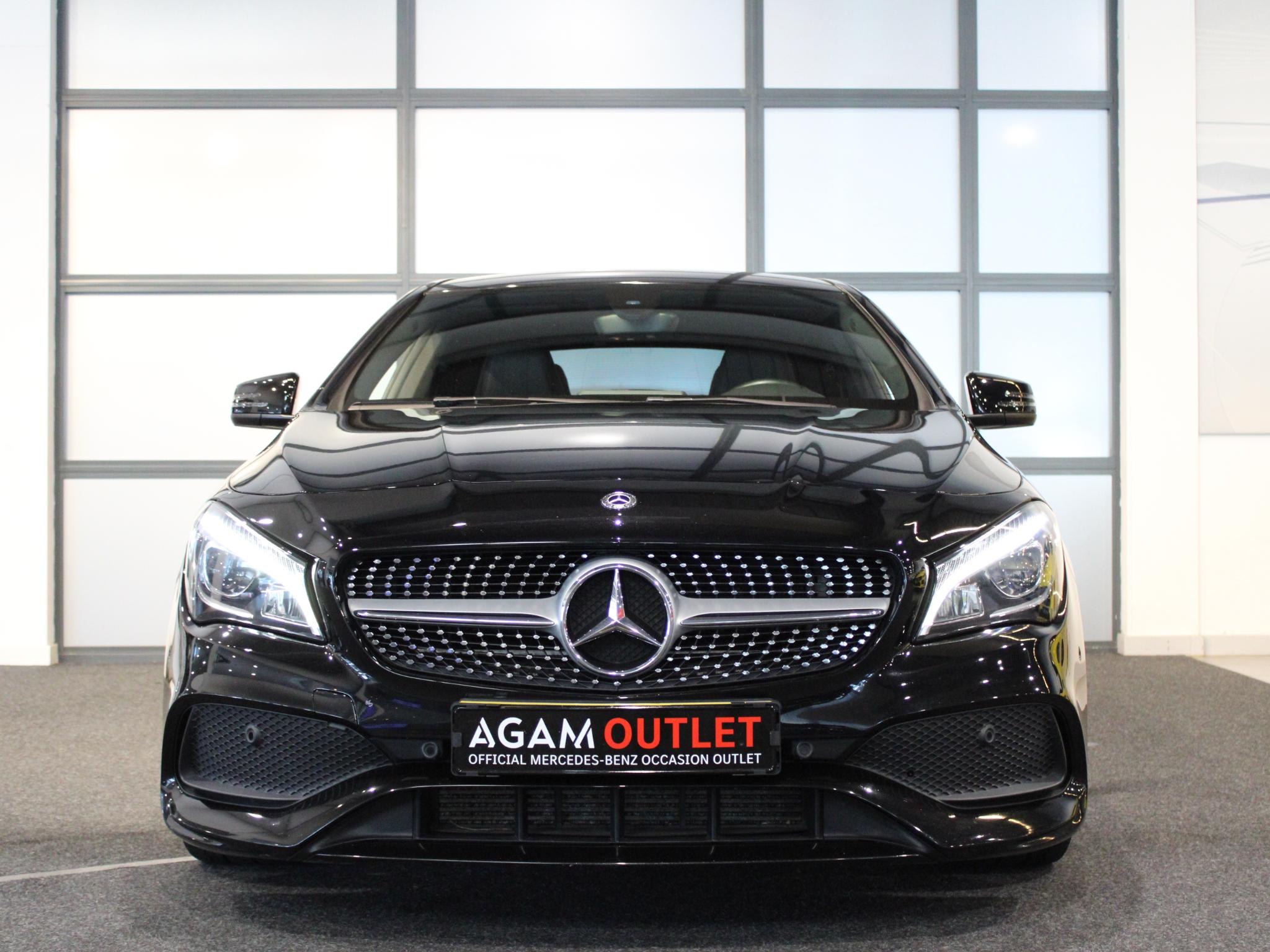 Mercedes-Benz CLA Coupé 180 Business Solution AMG - Afbeelding 4