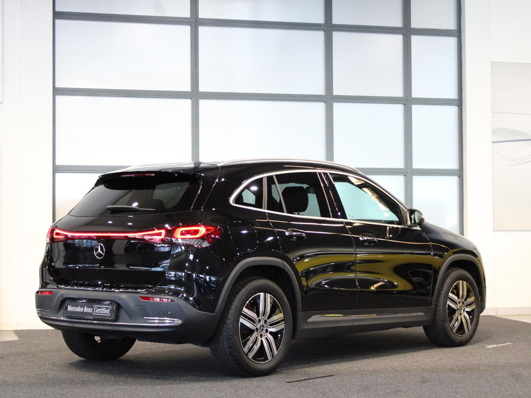 Mercedes-Benz EQA 250 Luxury Line 67 kWh - Afbeelding 2