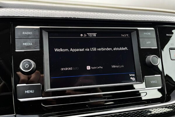 Apple Carplay/Android Auto