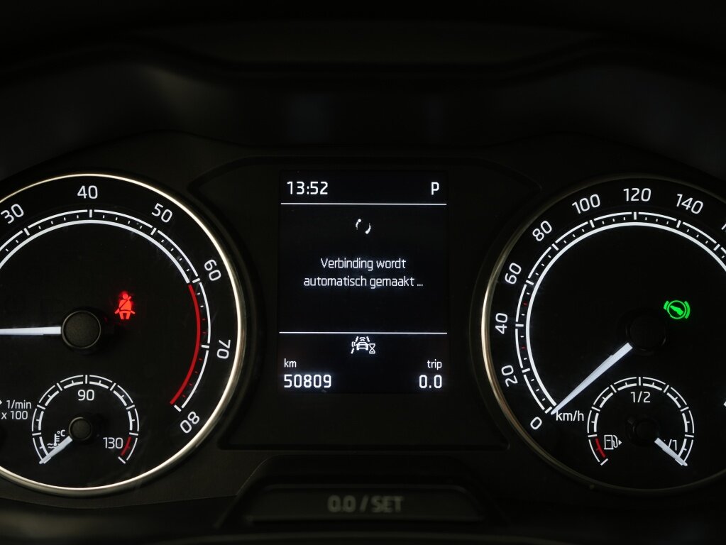 Škoda Kamiq 1.5 TSI 150PK Style DSG | Carplay | LED | Camera | All-seasons - Afbeelding 4