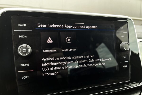 Apple Carplay/Android Auto