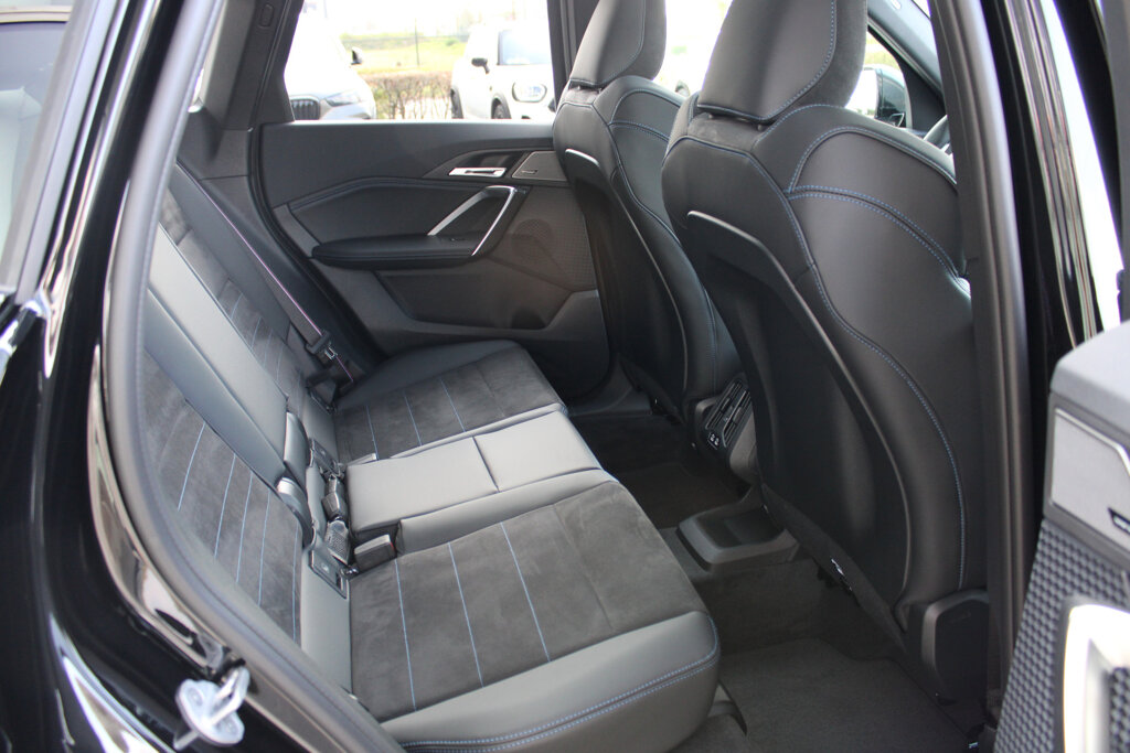 BMW X1 23