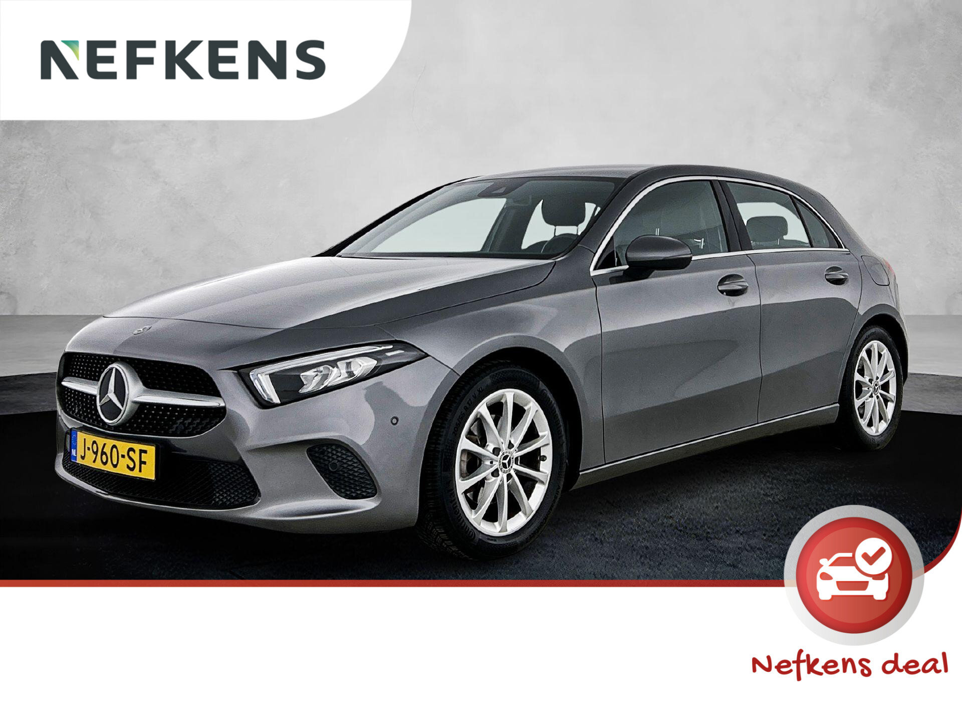 Mercedes-Benz A-Klasse 180 1.3 Premium Plus 136pk