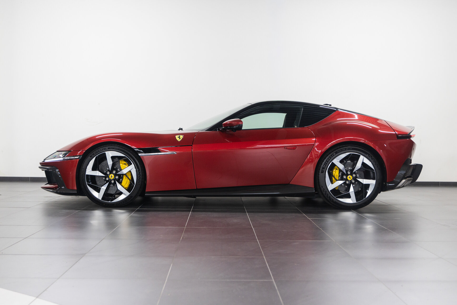 Ferrari 12Cilindri Full Carbon - Delivery Mileage - Afbeelding 5